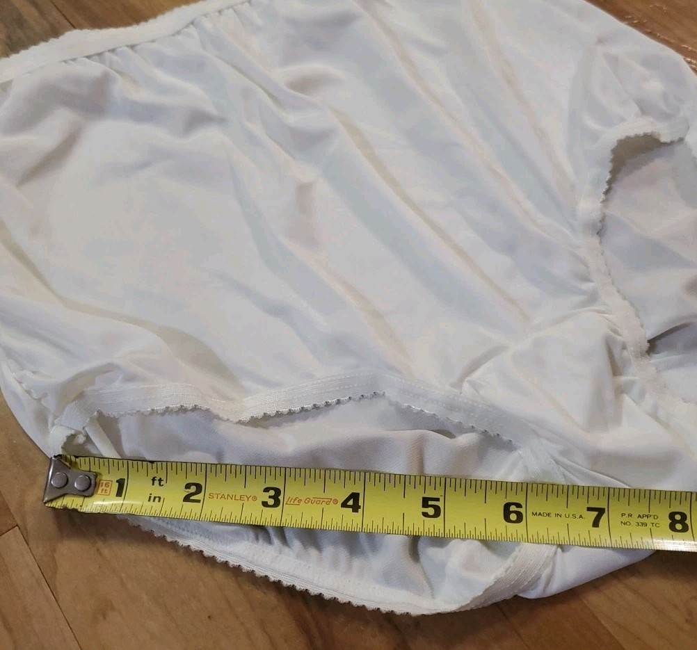Vtg 70s JC Penney Nylon Panties Ivory White Ruffle Granny Mushroom Gusset