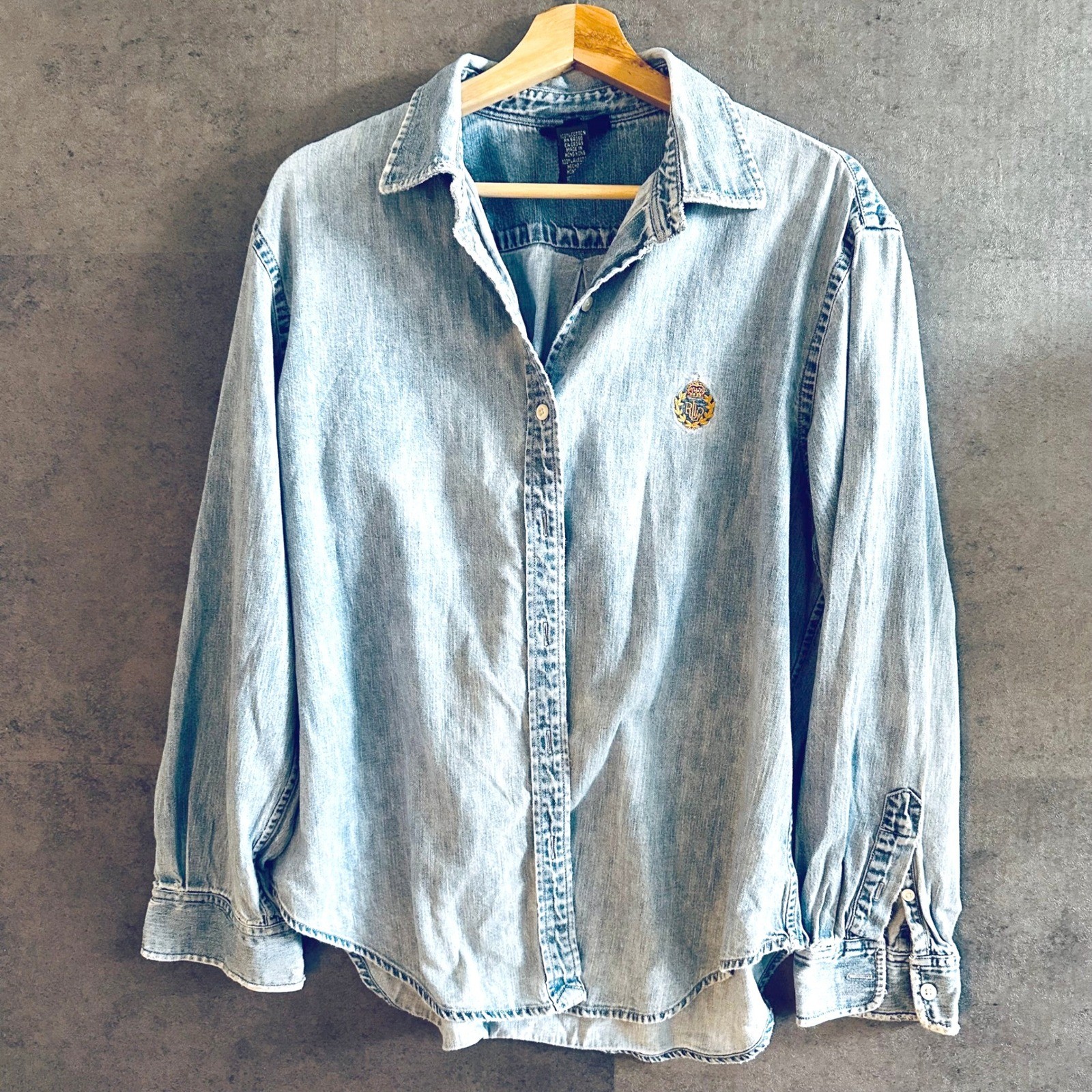 Thrashed Vtg 90s Lauren Jeans Co Denim Shirt Distressed Crest Large HK Old Money