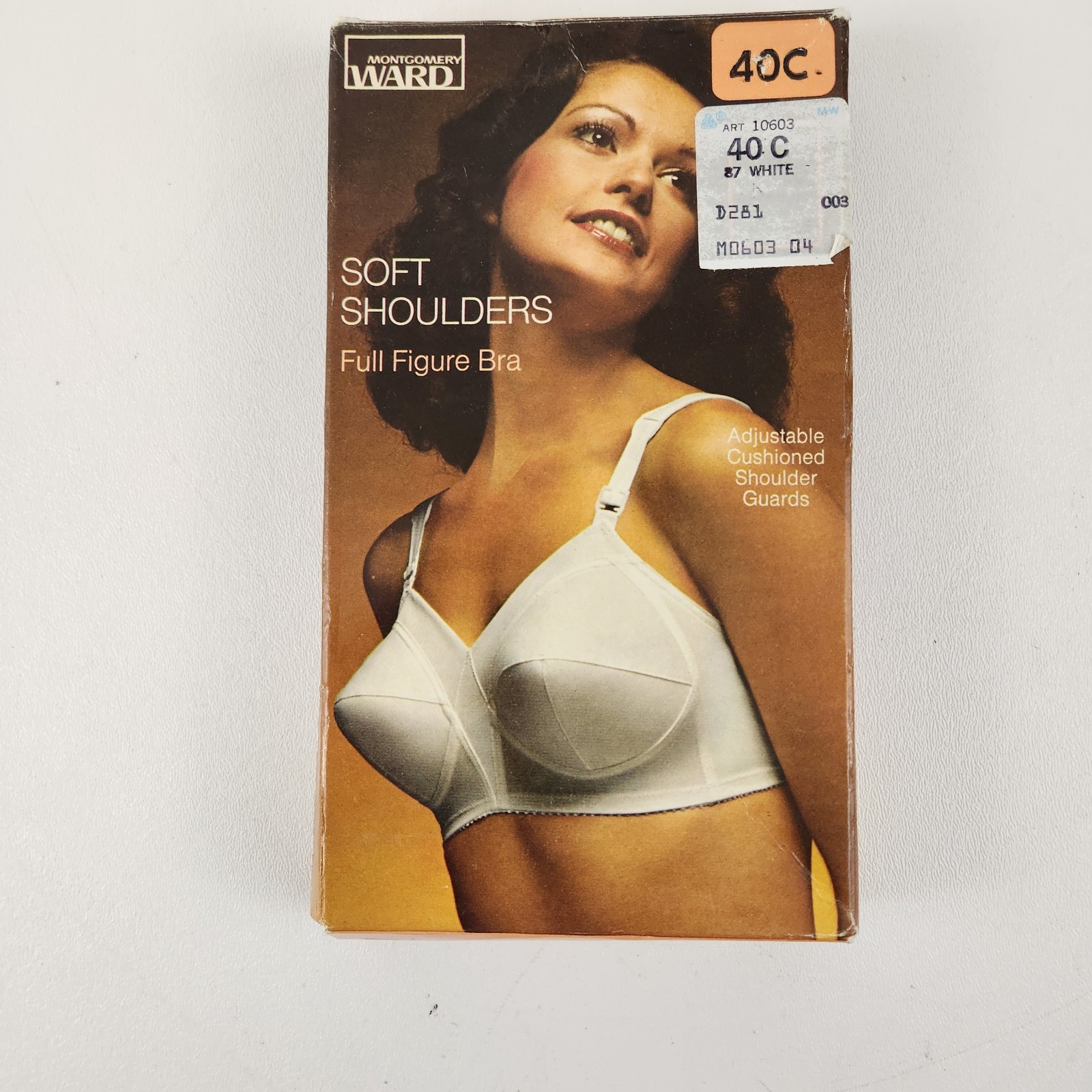 Montgomery Ward Full Figure Bra 40c Soft Shoulders Adjustable Cushioned White