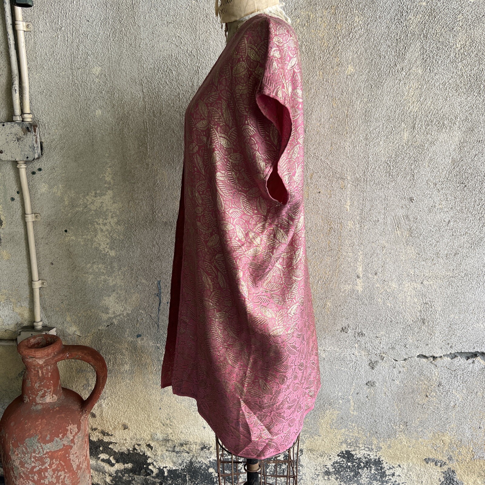 Antique 1920s Pink Silk Lamé Smock Mini Dress Blouse Fruit Design 1930s Vintage