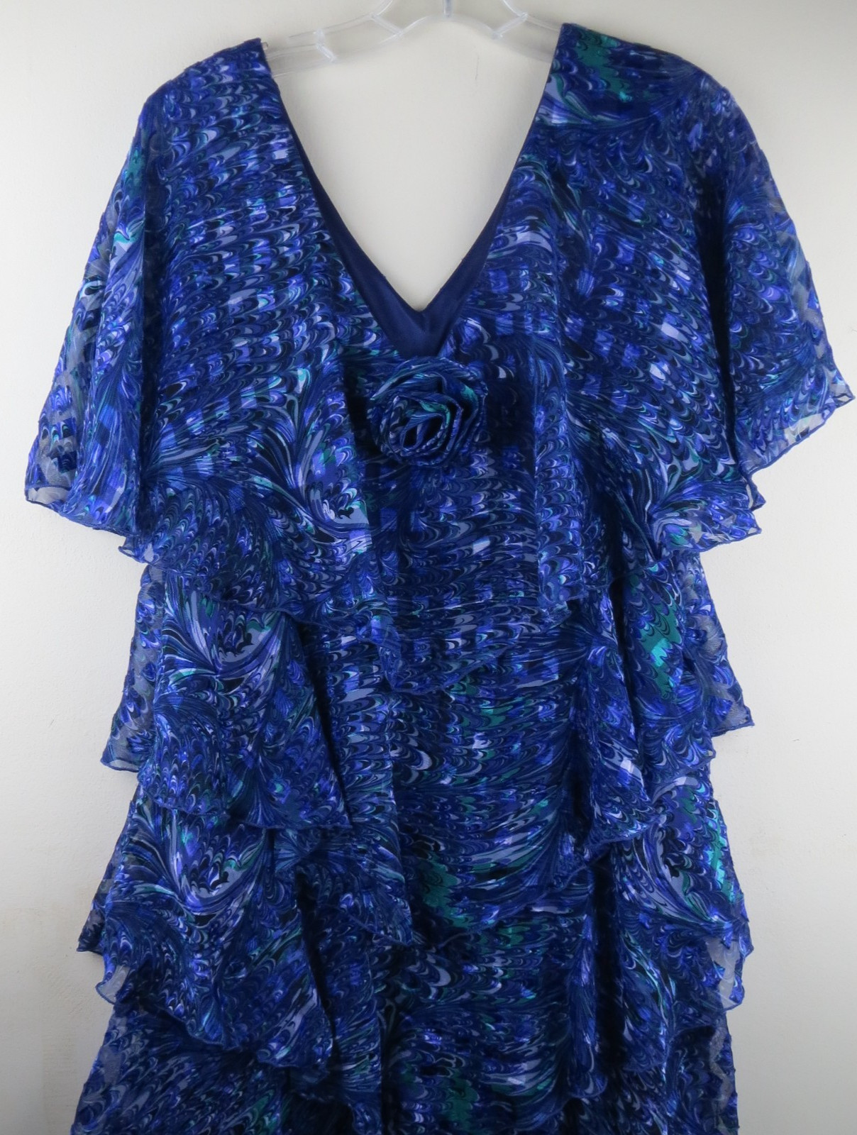 Patra Women’s V-Neck Midi Dress Formal size 14 Purple Green Floral Tiered Ruffle