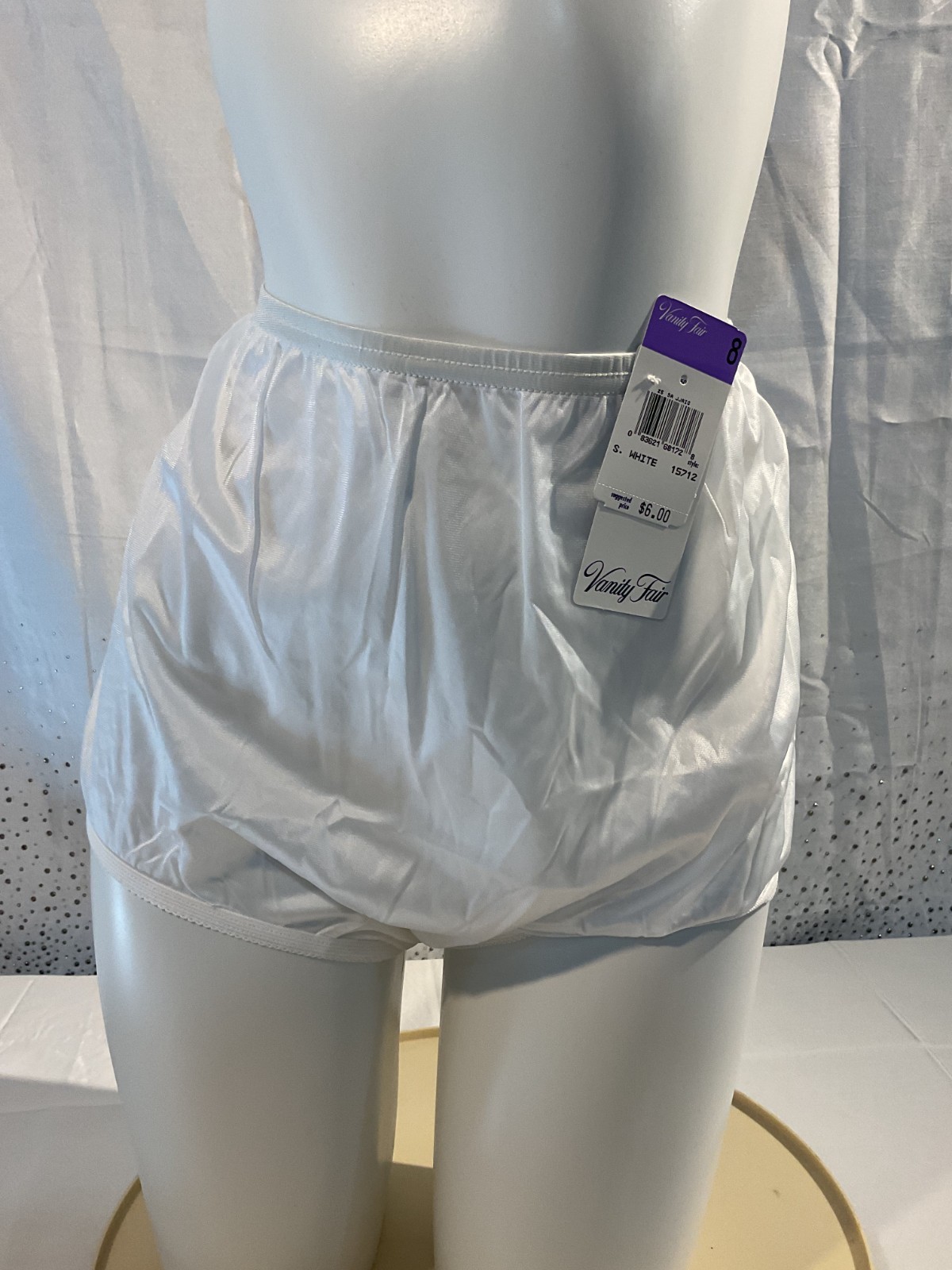 VANITY FAIR Vintage NWT WHITE Brief Panties size 8