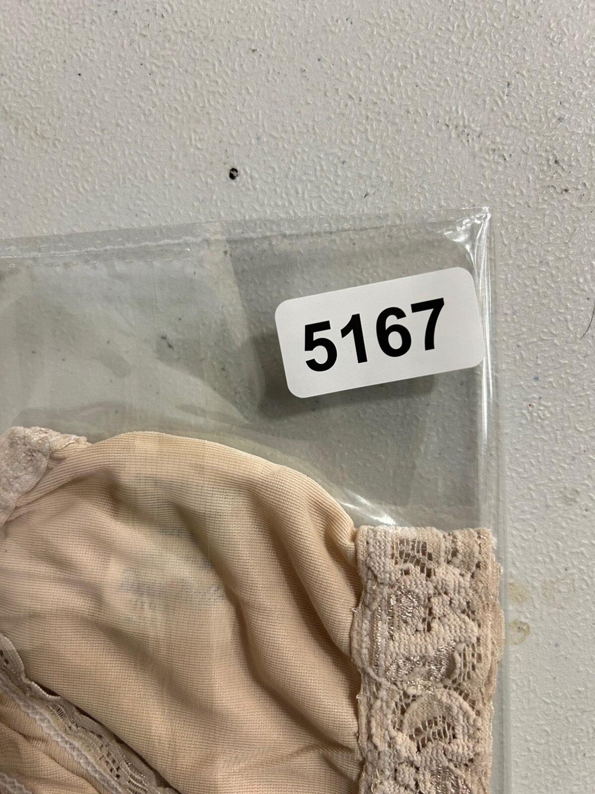 Vintage Dixie Belle 100% Nylon Lace Trim Bikini Panty Panties Briefs Beige Sz 6
