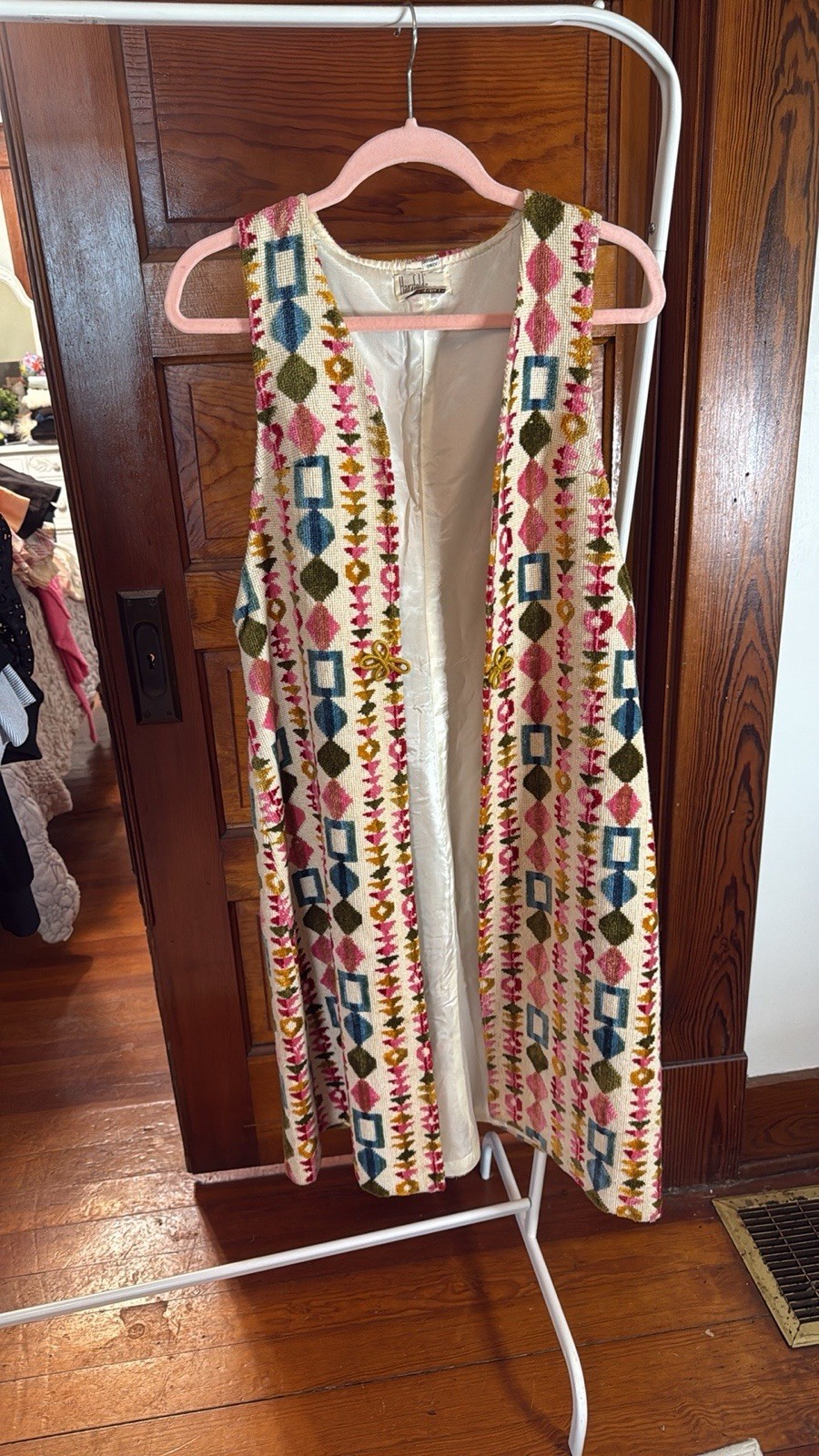Harzfeld’s Patterned Lined Button Vest Size 18 Cream Pink Blue Green Yellow