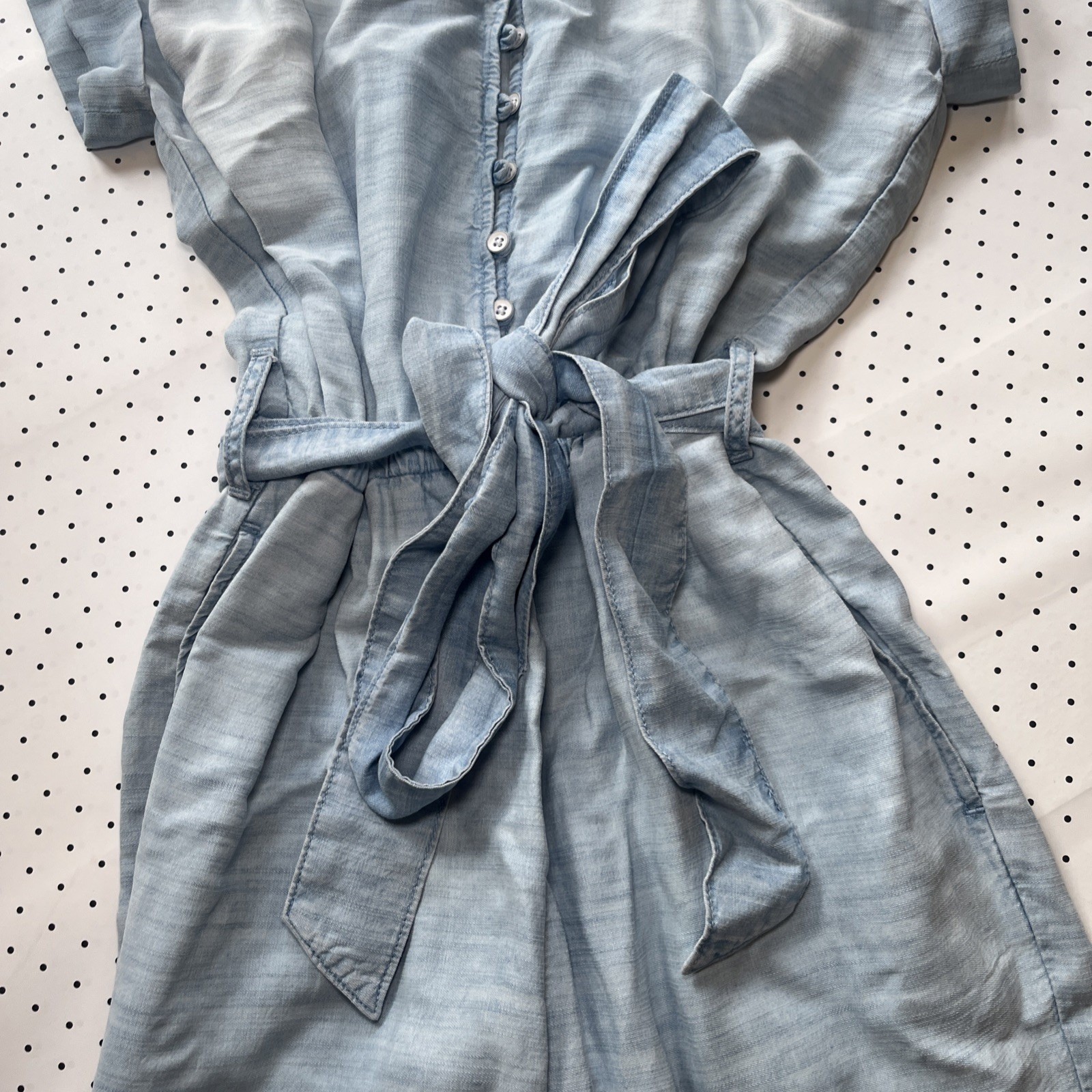 Cloth & Stone Light Wash Chambray Jumpsuit Small Wide Leg Tie Waist Romper