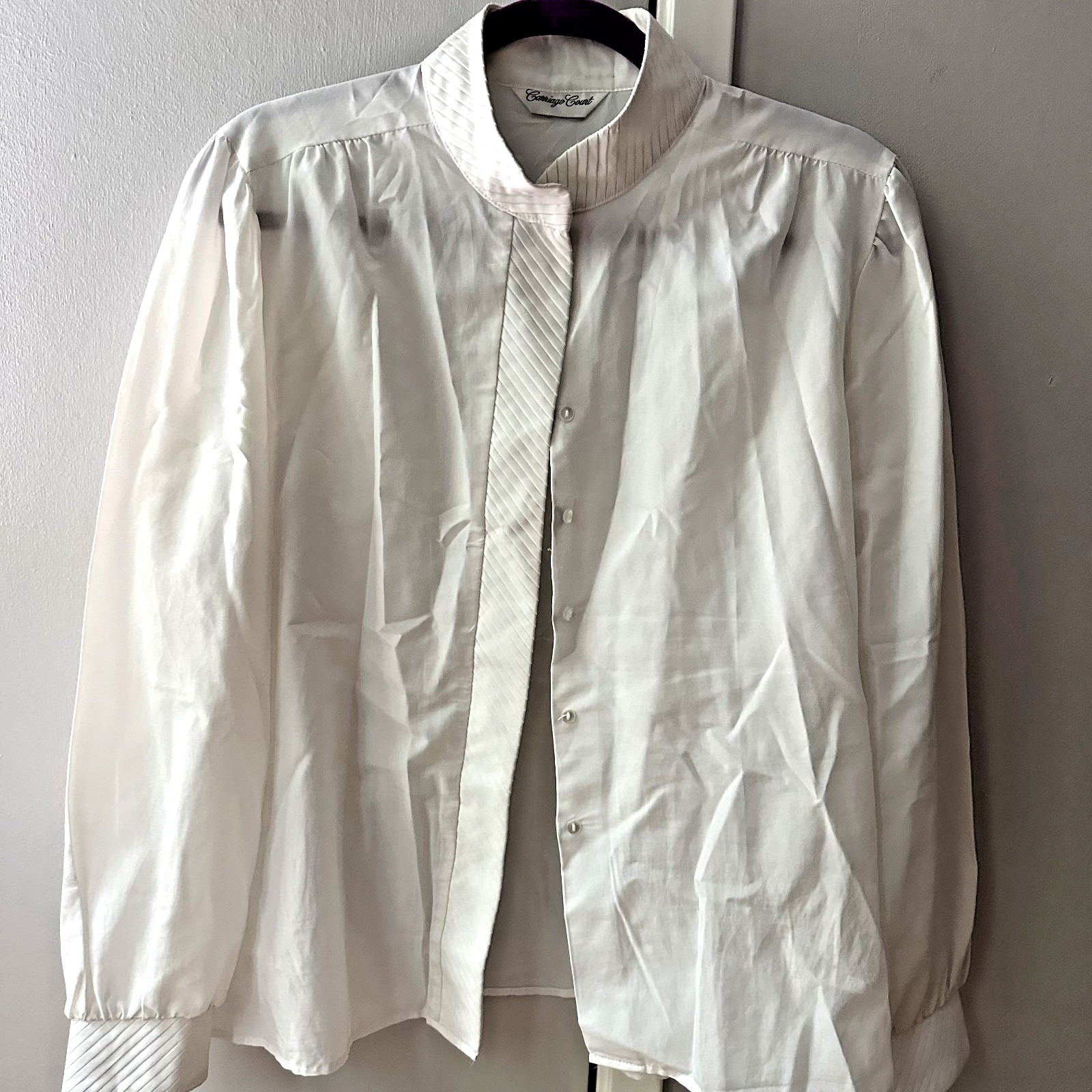 Vintage Carriage Court Long Sleeve White Button Down Shirt Blouse Size M-L