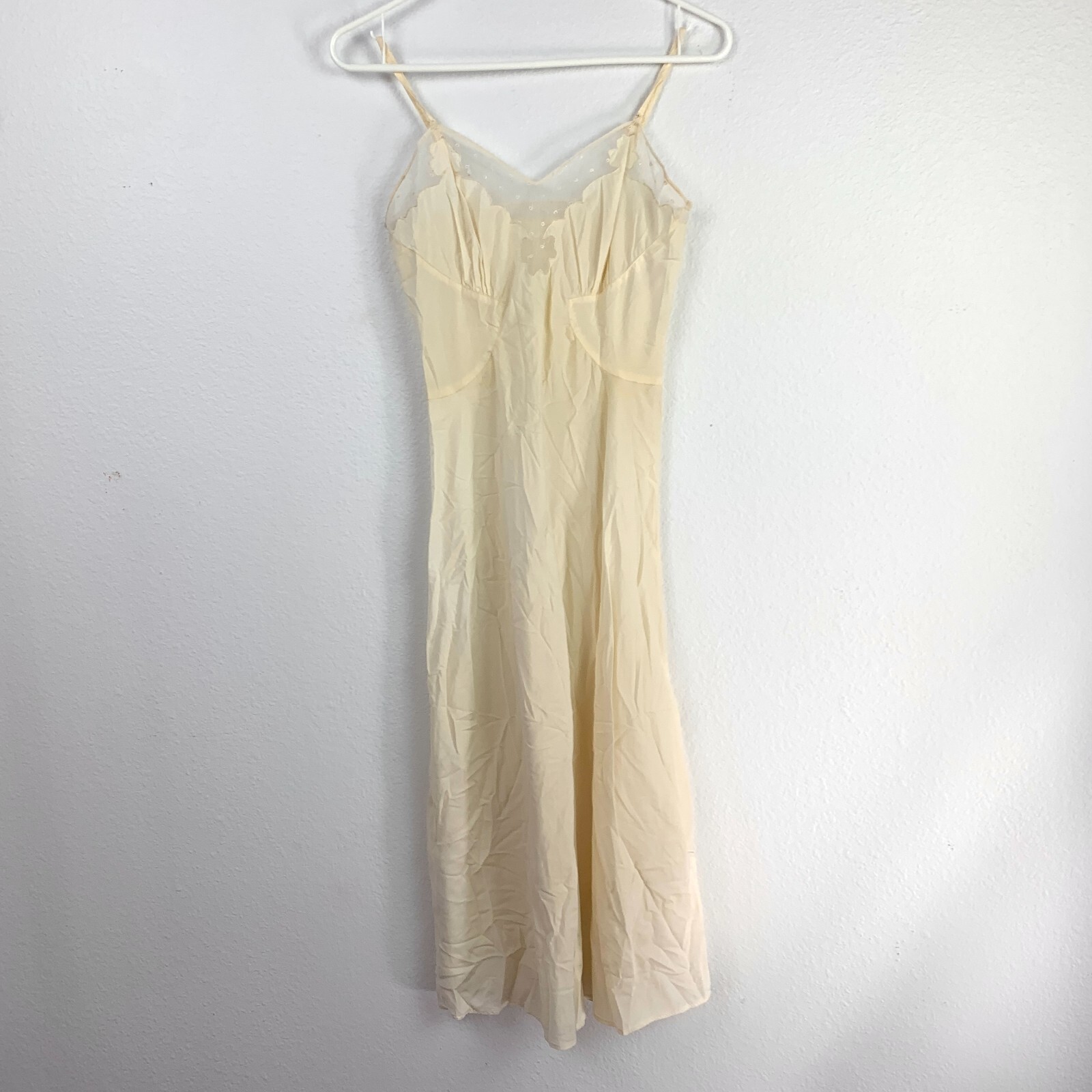 Vintage 50s 60s Ivory Tulle Long Slip Chest 26.5″