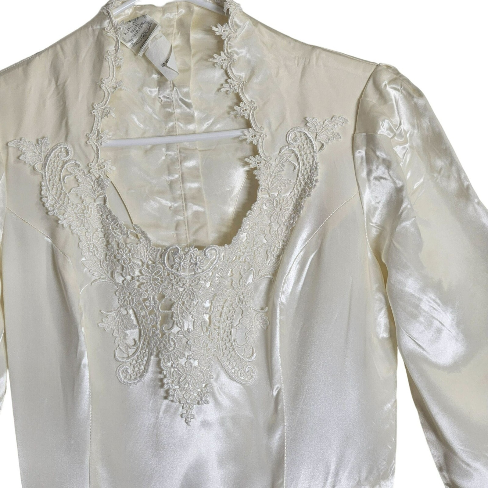 Vintage Gunne Sax Bridal Gown Ivory Satin Lace Romantic Renaissance 2 ft Train S