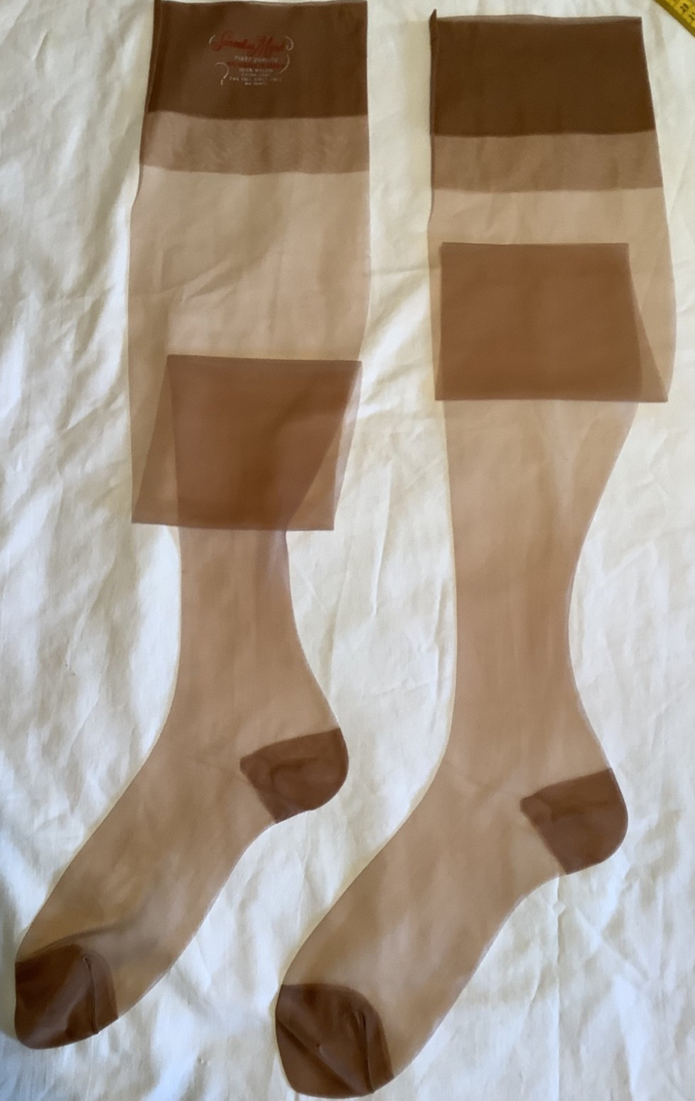 Vintage Ideal Garter Stockings Tall Girls RHT Seamless Mesh Beige 10 36″