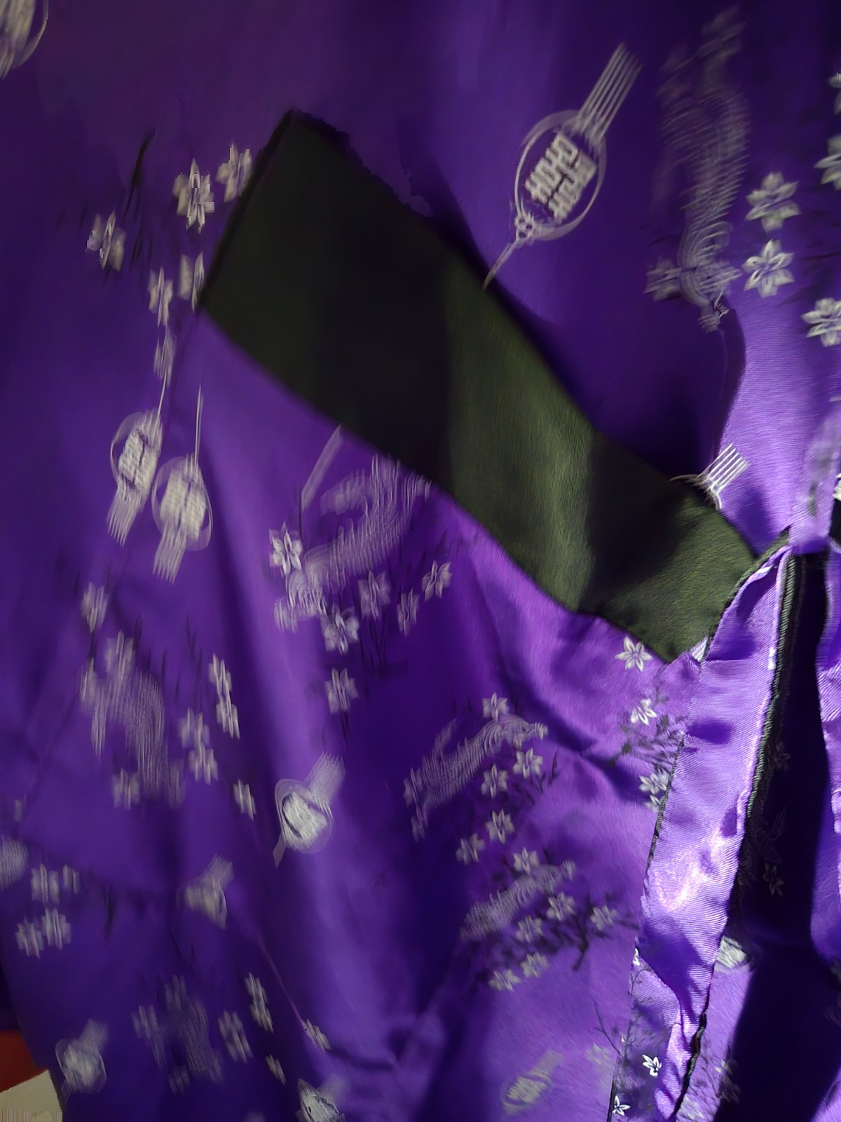Stunning Reversible Purple & Black Dragon Kimono Robe