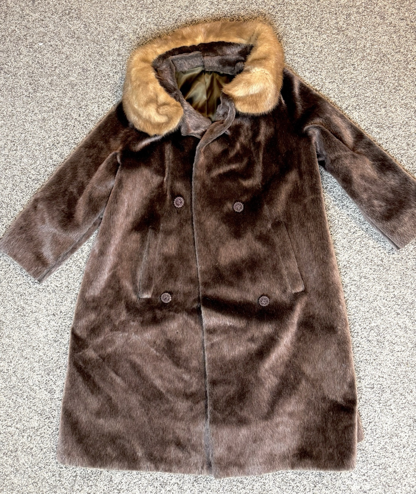 VINTAGE BRAZOTTA FAUX FUR COAT, REAL MINK COLLAR, STYLED BY FAIRMOOR, Size M/L?