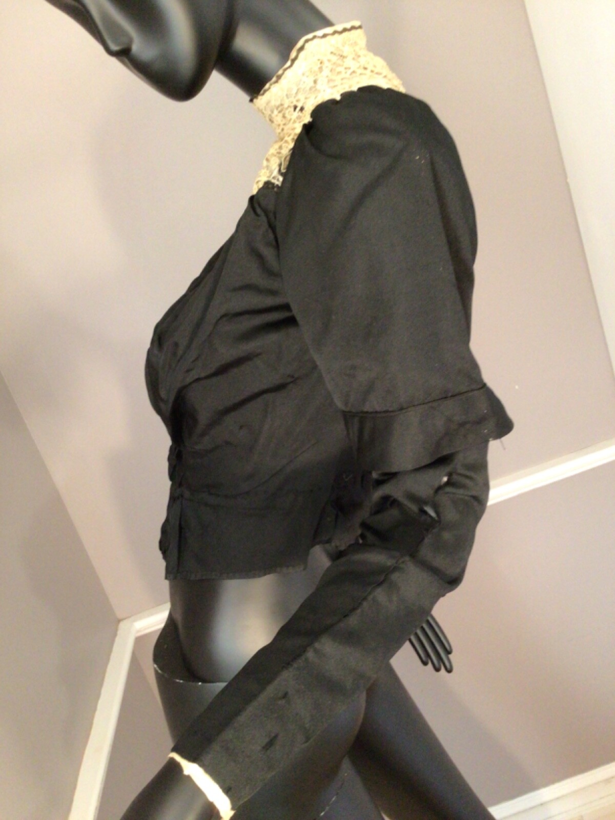 Authentic Vintage Black Silk Faille Gibson Girl Era Bodice (E-12)