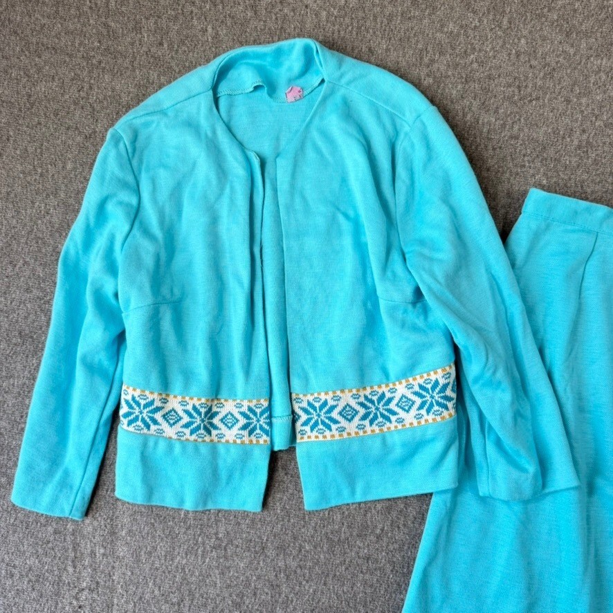 Vintage 70s Turquoise Blue Knit Skirt Set Snowflake Cardigan 2 Piece Size 9