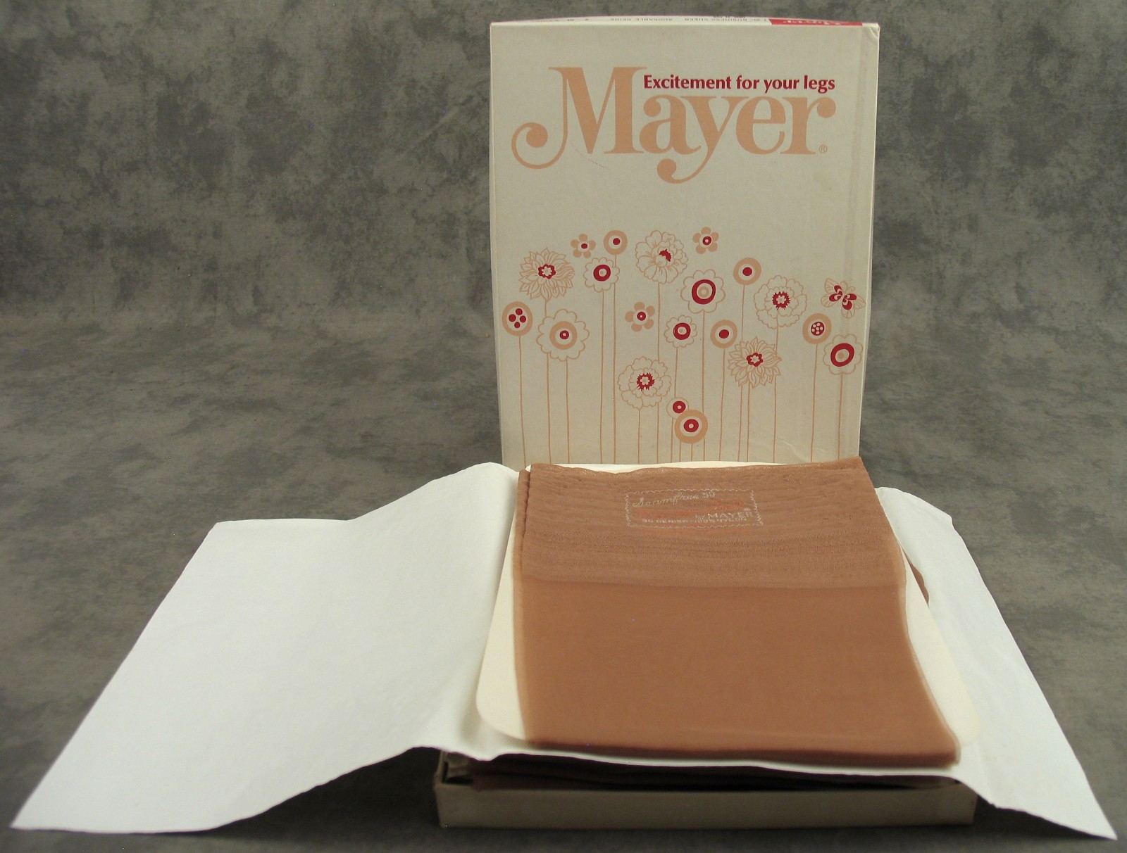 Vintage 6 Pairs STOCKINGS MAYER T-30 BUSINESS SHEER Adorable Beige BOXED Size 9M