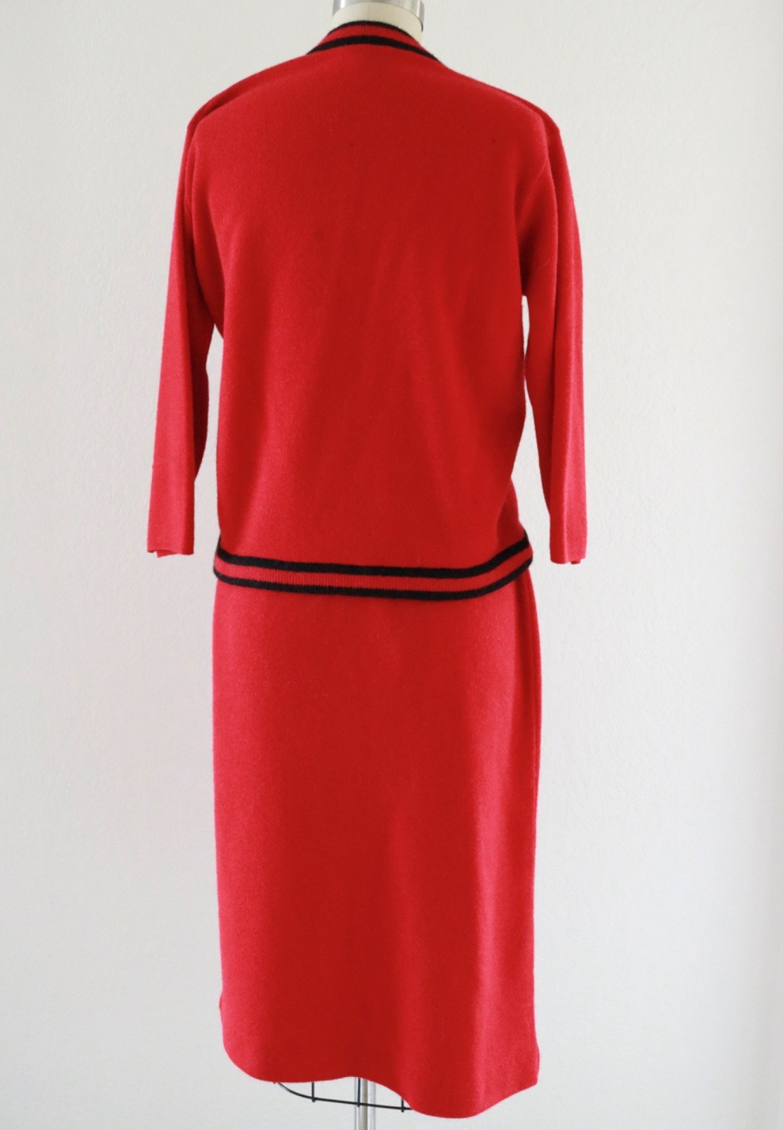 True Vintage 60s Red 2 Piece Sweater Skirt Set Double Knit by Lansing Sz S