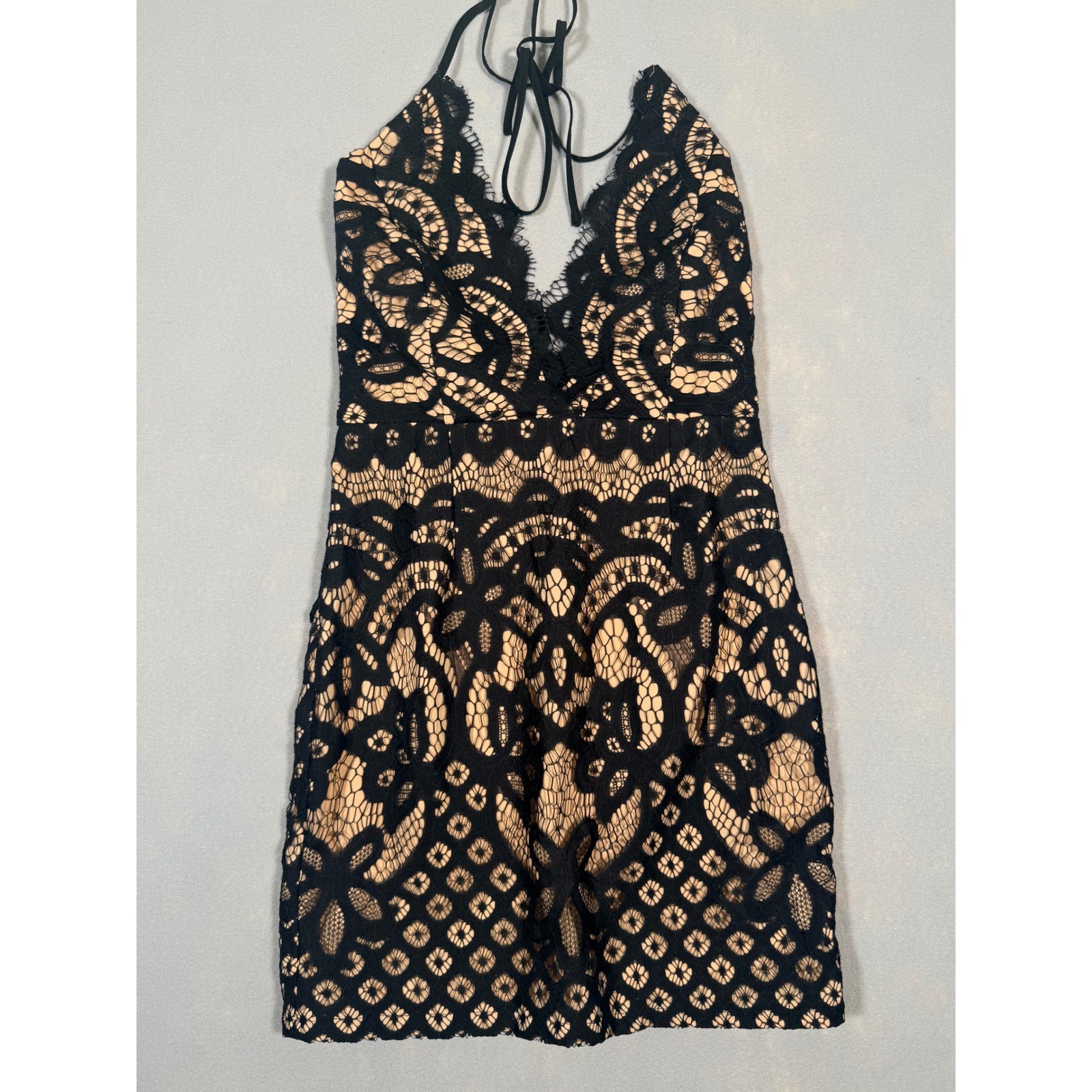 Tobi Black Lace Halter Mini Dress Nude Lining V-Neck FDB17070N Small