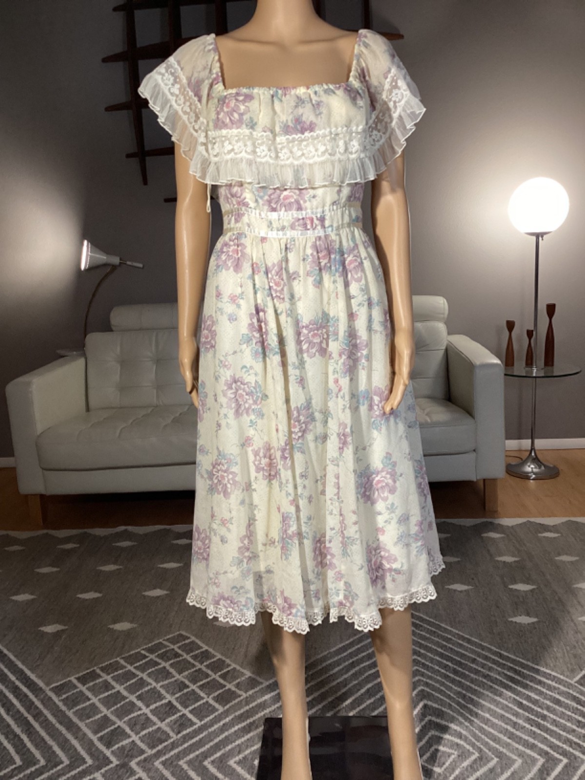 Vintage 70’s Gunne Sax Sheer Floral Calico Lace Hippie Prairie Cottage Dress