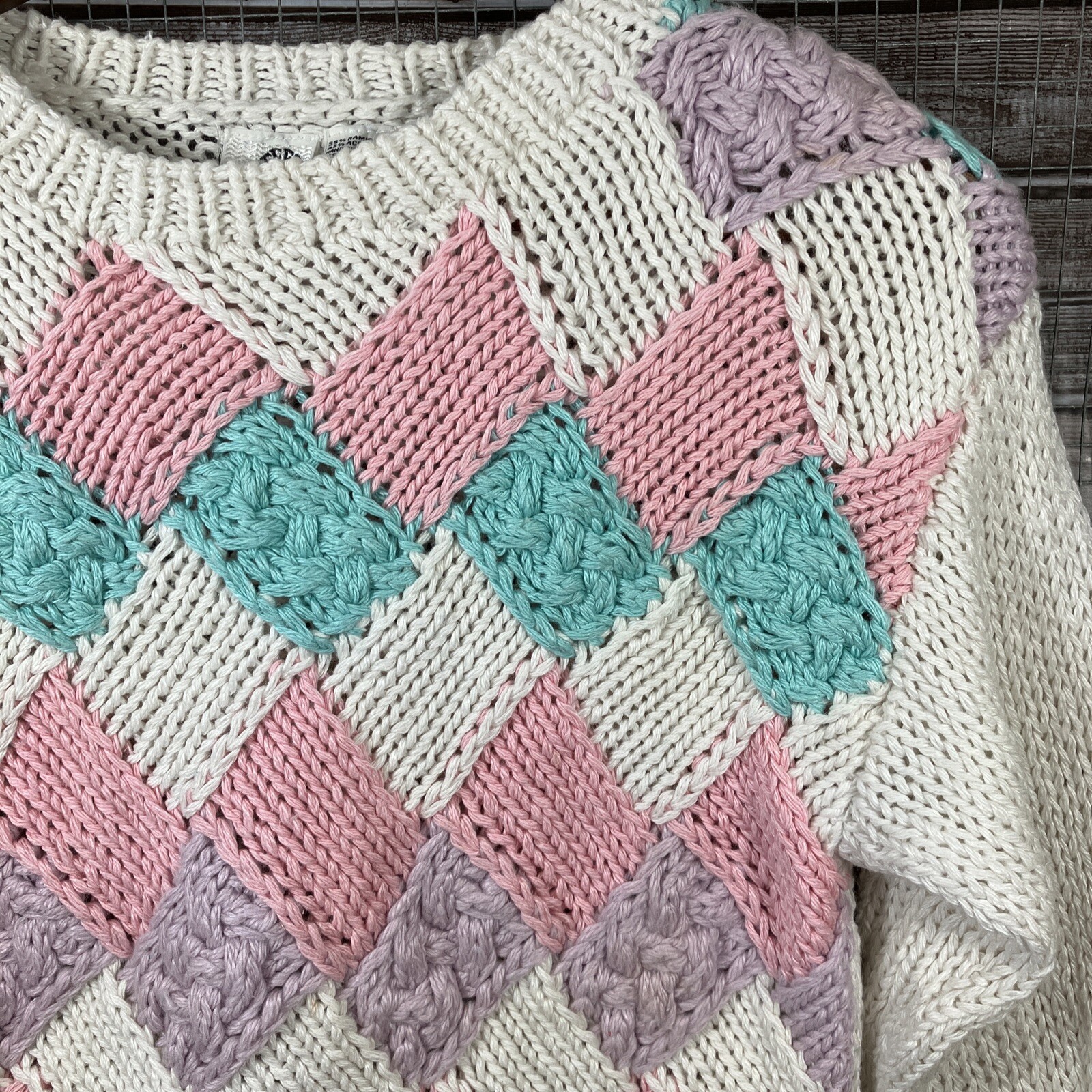 Vintage Chunky Knit Pastel Argyle Diamond Checkerboard Sweater Sz S White 80’s