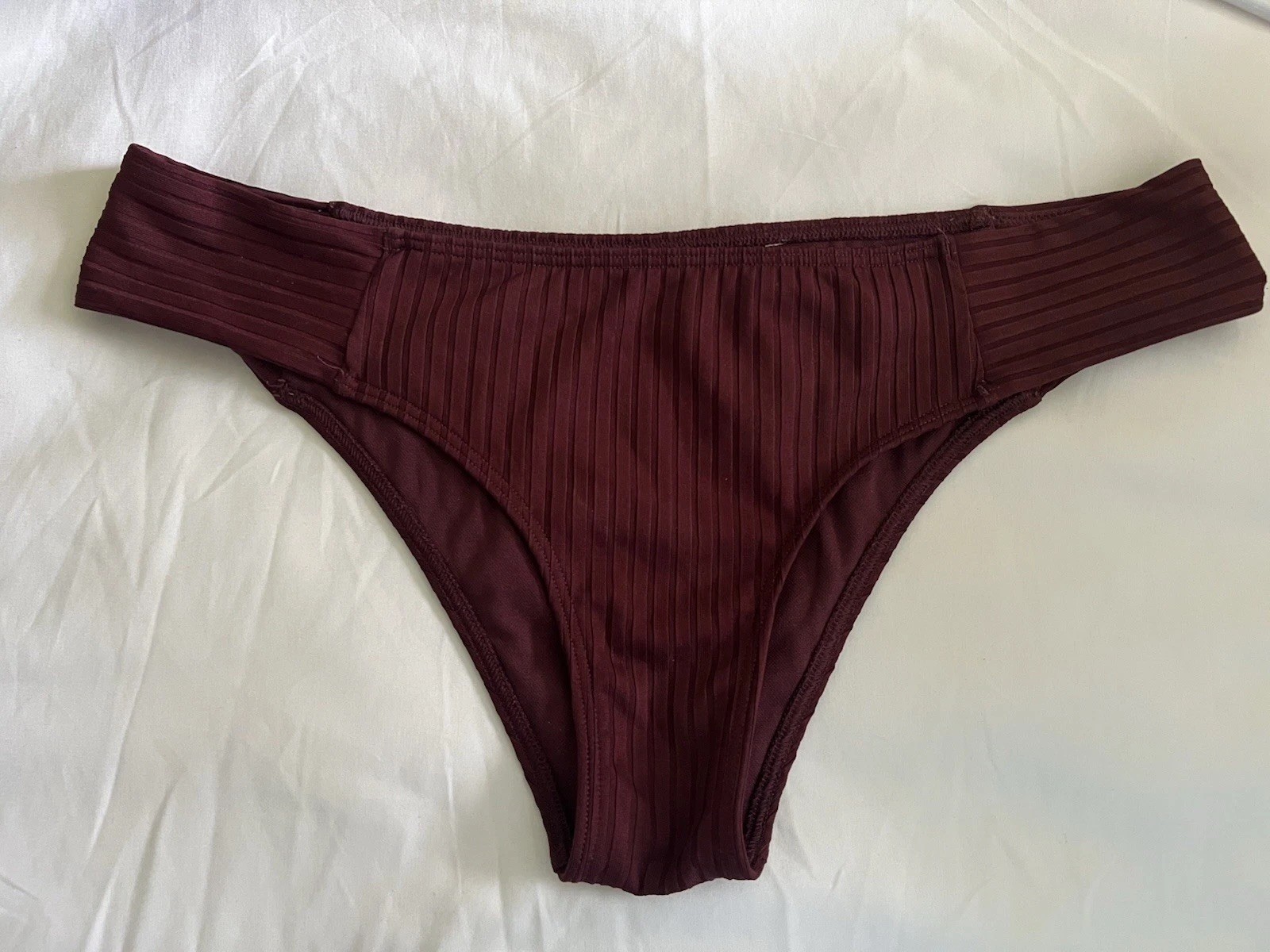 Abercrombie & Fitch Women’s Swim Suit Bikini Bottom small Maroon