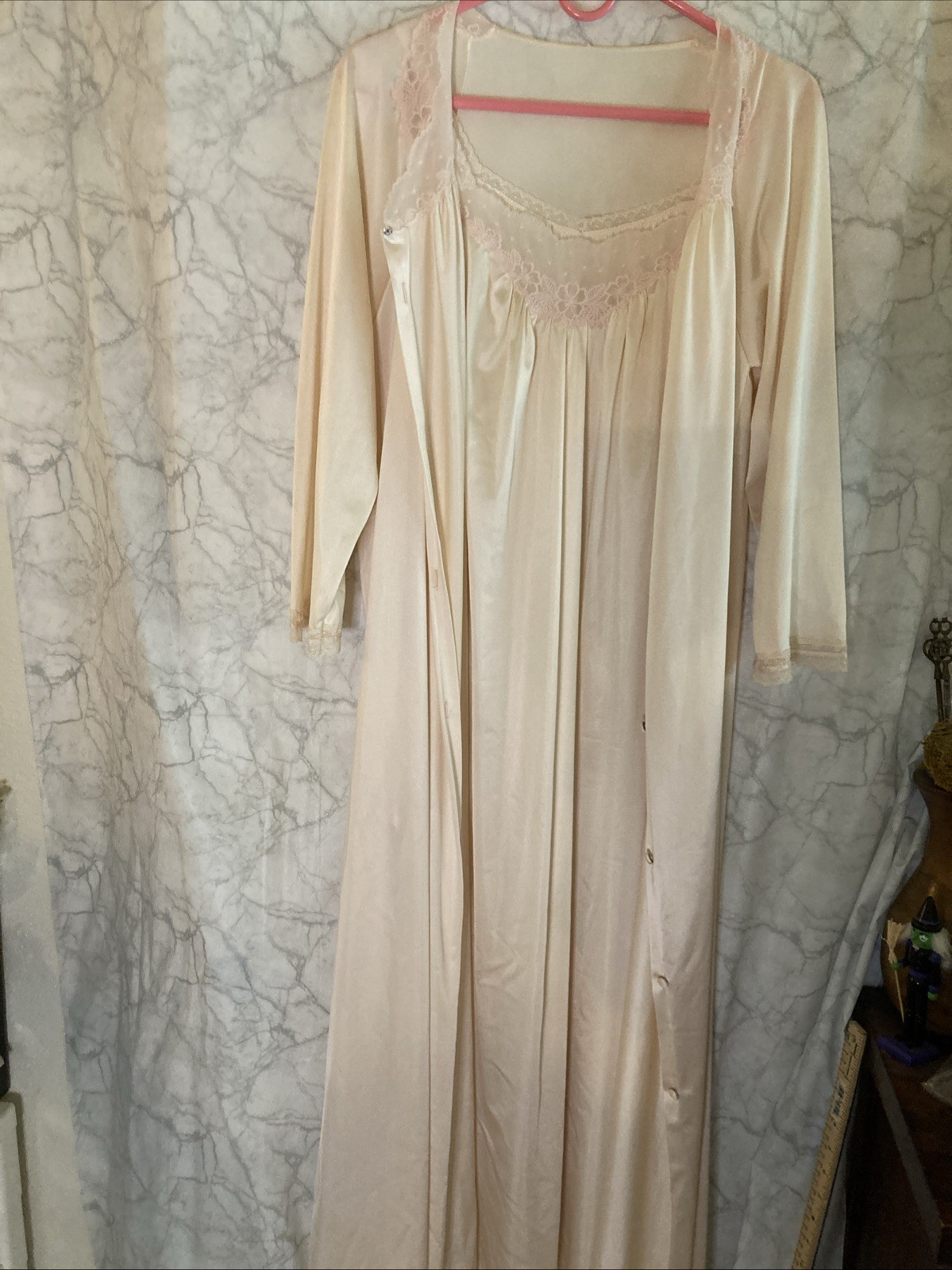 VNTG Vanityfair Silky Long Nightgown Set Pink Satin With Lace Sz S/M