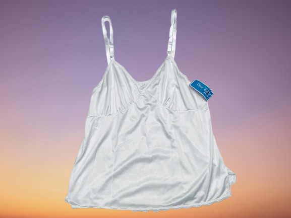 Dixie Belle Style 03511 Women’s White Laced Adjustable Strap Camisole Sz 42 Vtg