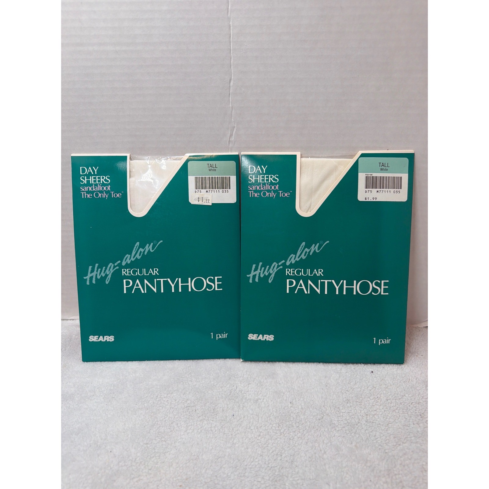 NOS VTG Sears Hug-alon Pantyhose Women Tall White Day Sheers Sandalfoot 2 Pack