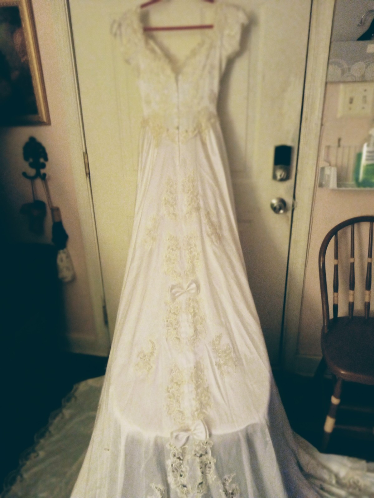 Vintage Size 8 San Martin Wedding Dress Gown Pearls Sequins Long Train & Bustle