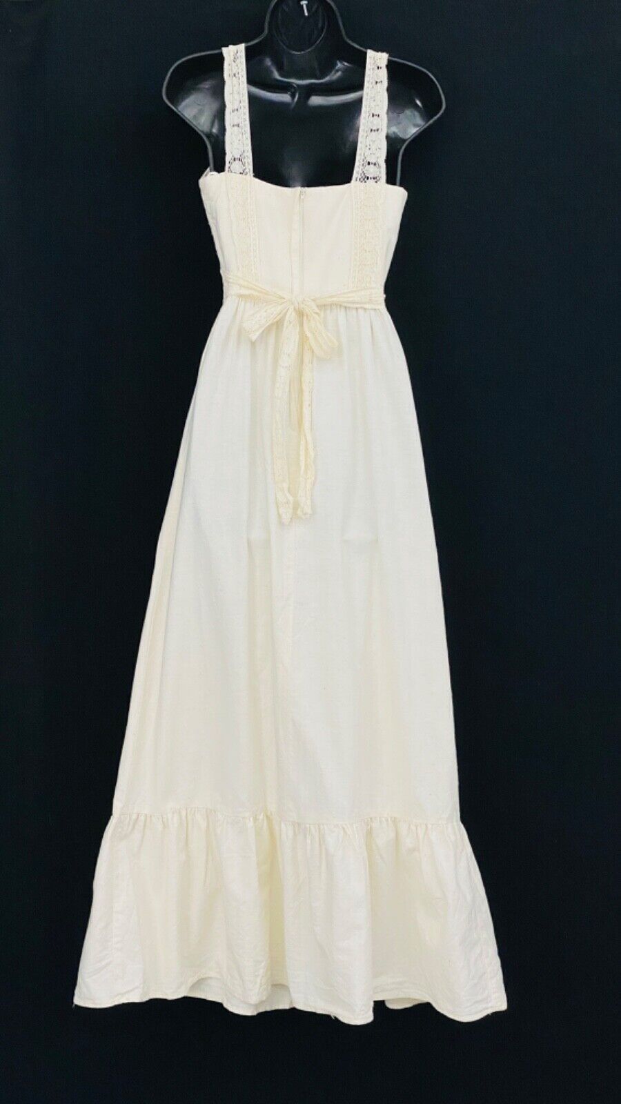Vintage 1970s ivory white cotton maxi dress boho lace Gunne Sax style wedding XS