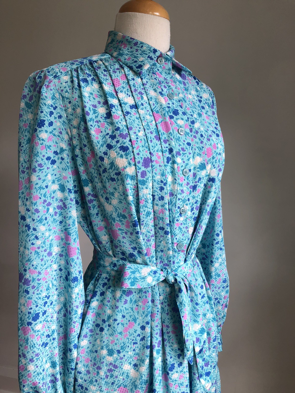 BEAUTIFUL VTG SCHRADER SPORT New York Blue Floral Silky Button-up Midi Dress 10