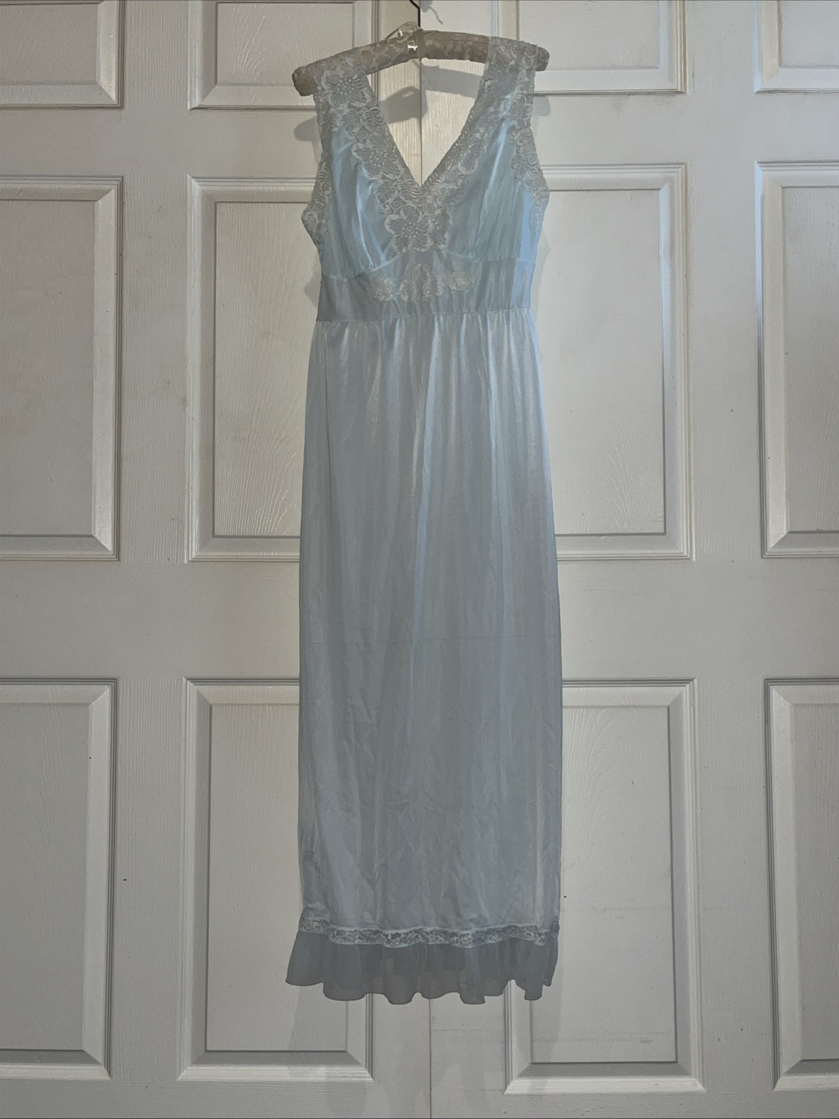 Vintage Powder Blue V Neck Lace Floral Nylon Long Gown Ruffle Hem