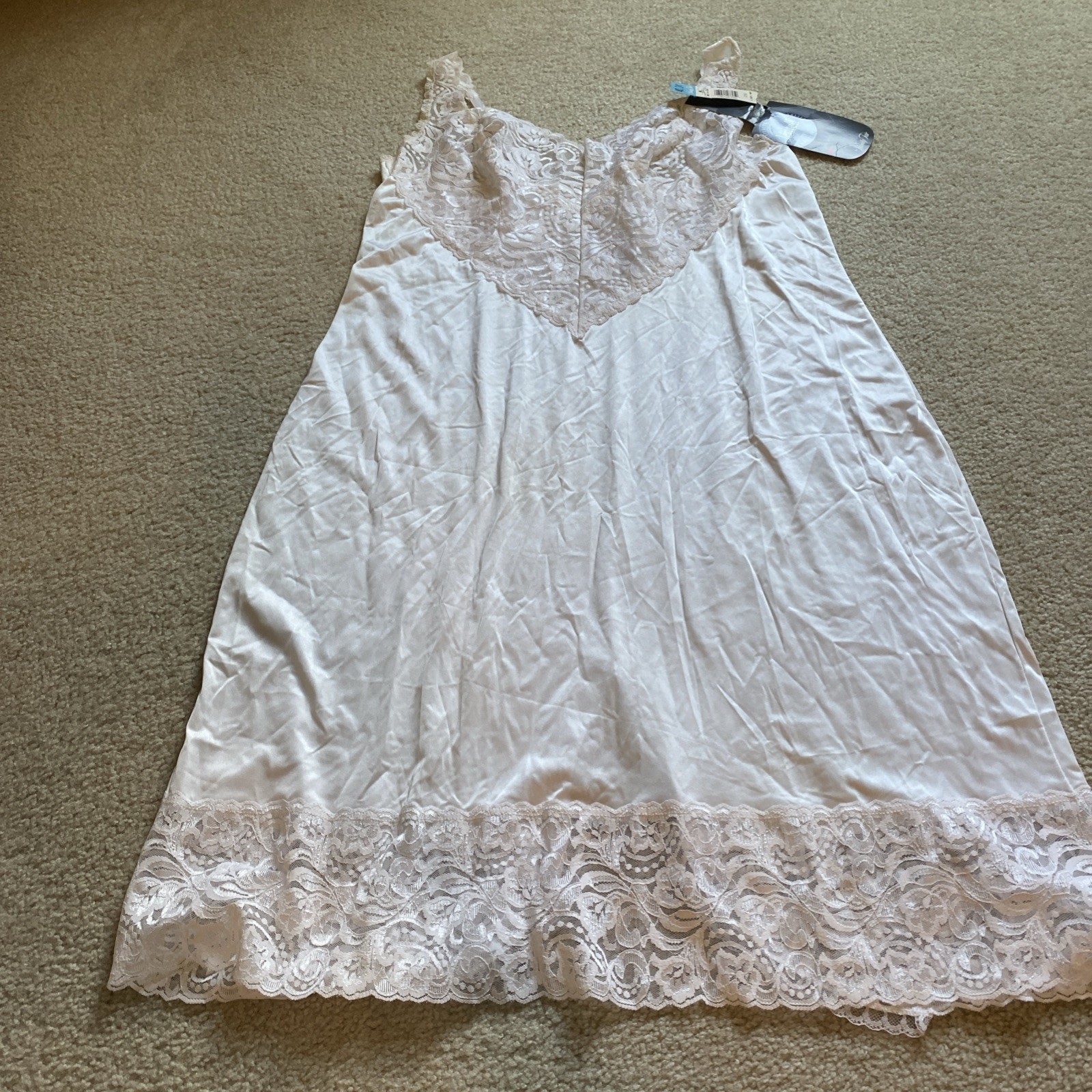 Vanity Fair Jentell White Lace Full Slip Dress Vintage NWT Deadstock 40 24”
