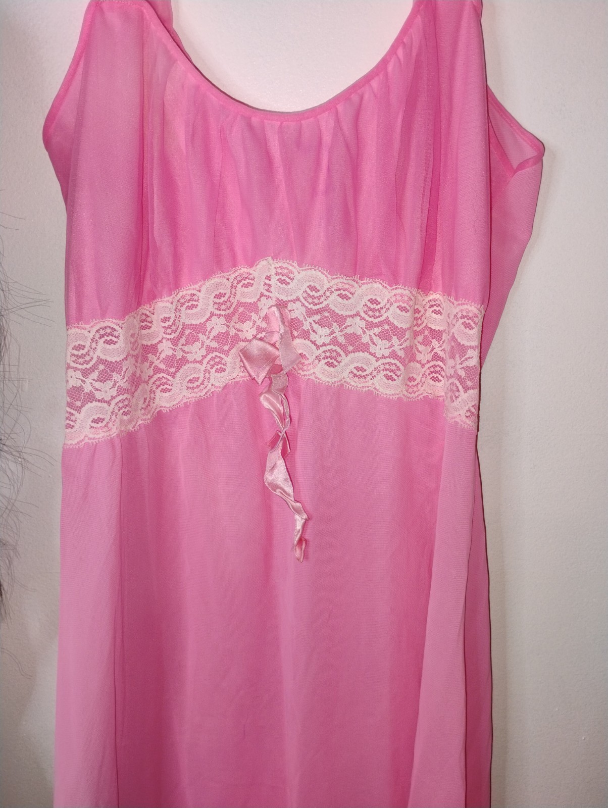 Lisette Vintage Pink Sleeveless Nightgown Size 36 White Lace Trim