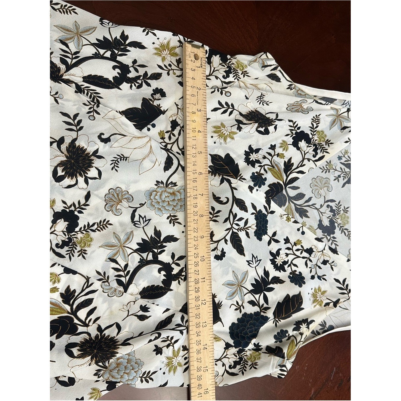 A.L.C. Floral V-Neck Sleeveless Top in Ivory,Black, Olive 100% silk