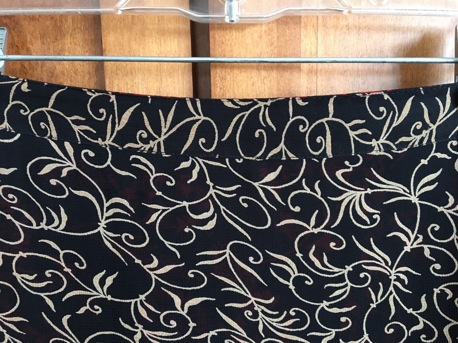 Carol Anderson Collection REVERSIBLE RAYON SKIRT BLACK RED PRINTS Elastic BACK