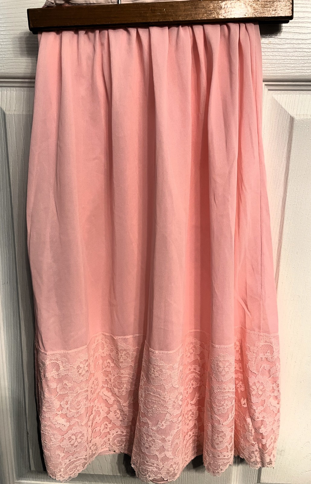 Vintage 1950s PINK Nylon Deep 7″ Lace Hem Half Slip NO SIZE TAG See Measurements