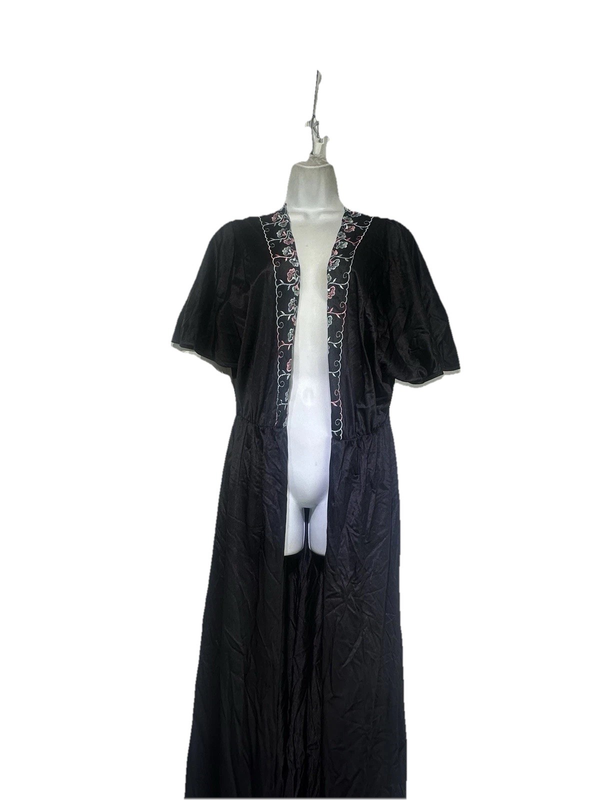 vintage Alan R. Womens Size XL Nylon floral embroidered Tie Front robe Sleepwear