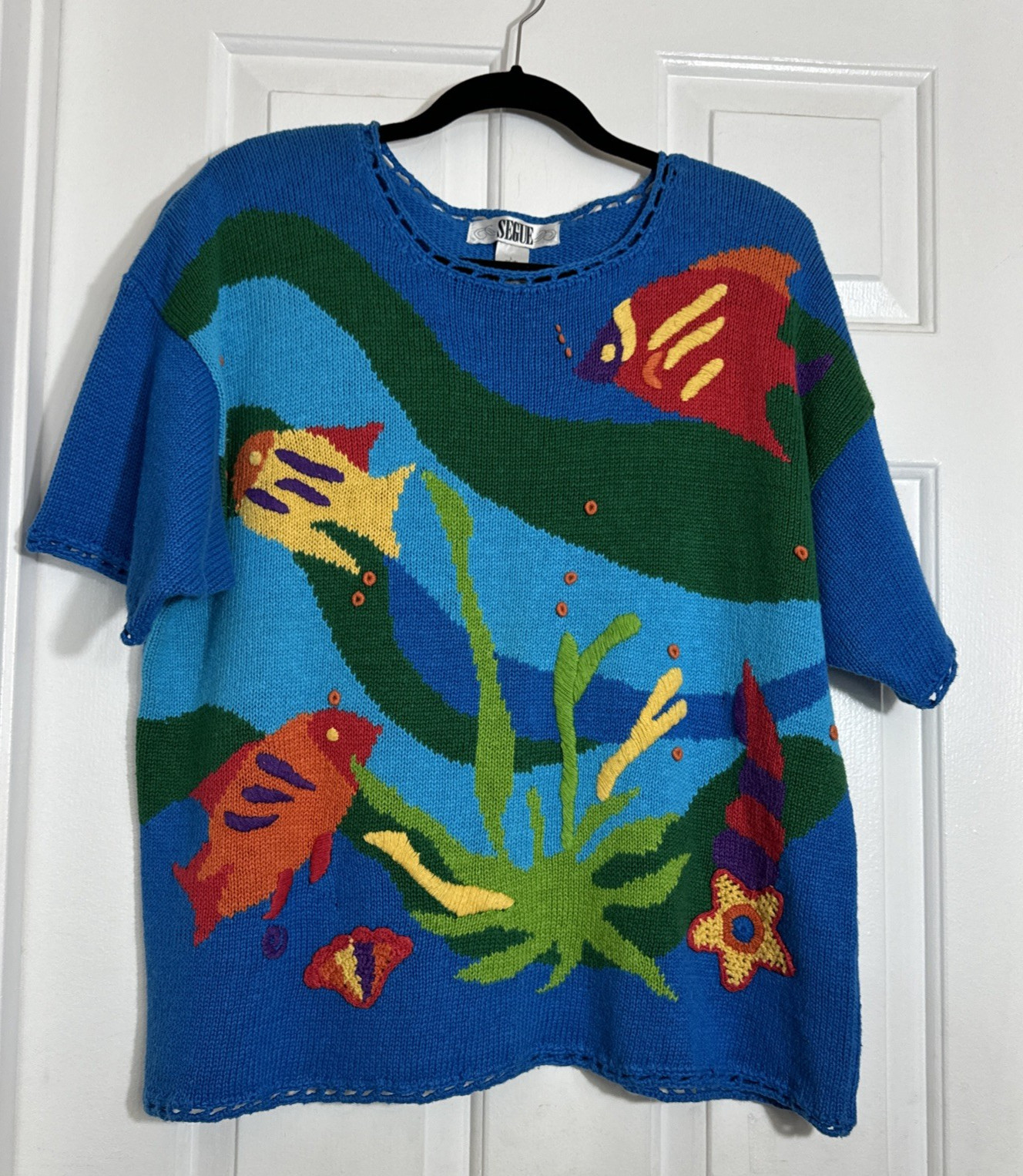 VTG Segue Colorful Underwater Fish Art To Wear S/S Sweater Grandmacore L Cozy