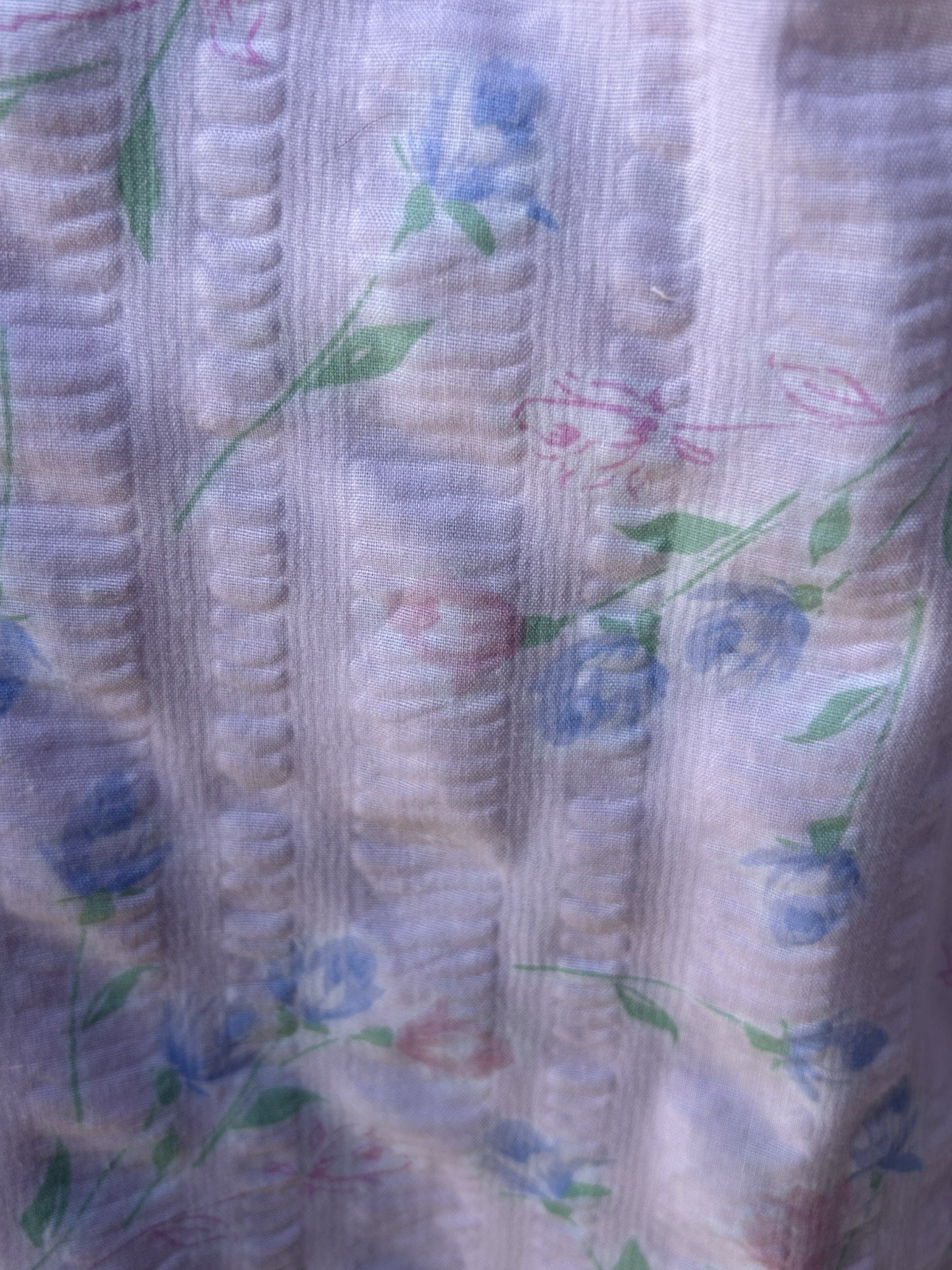 Vintage CHARACTER House Dress Robe Large Pink Multi Floral Sheersucker Button