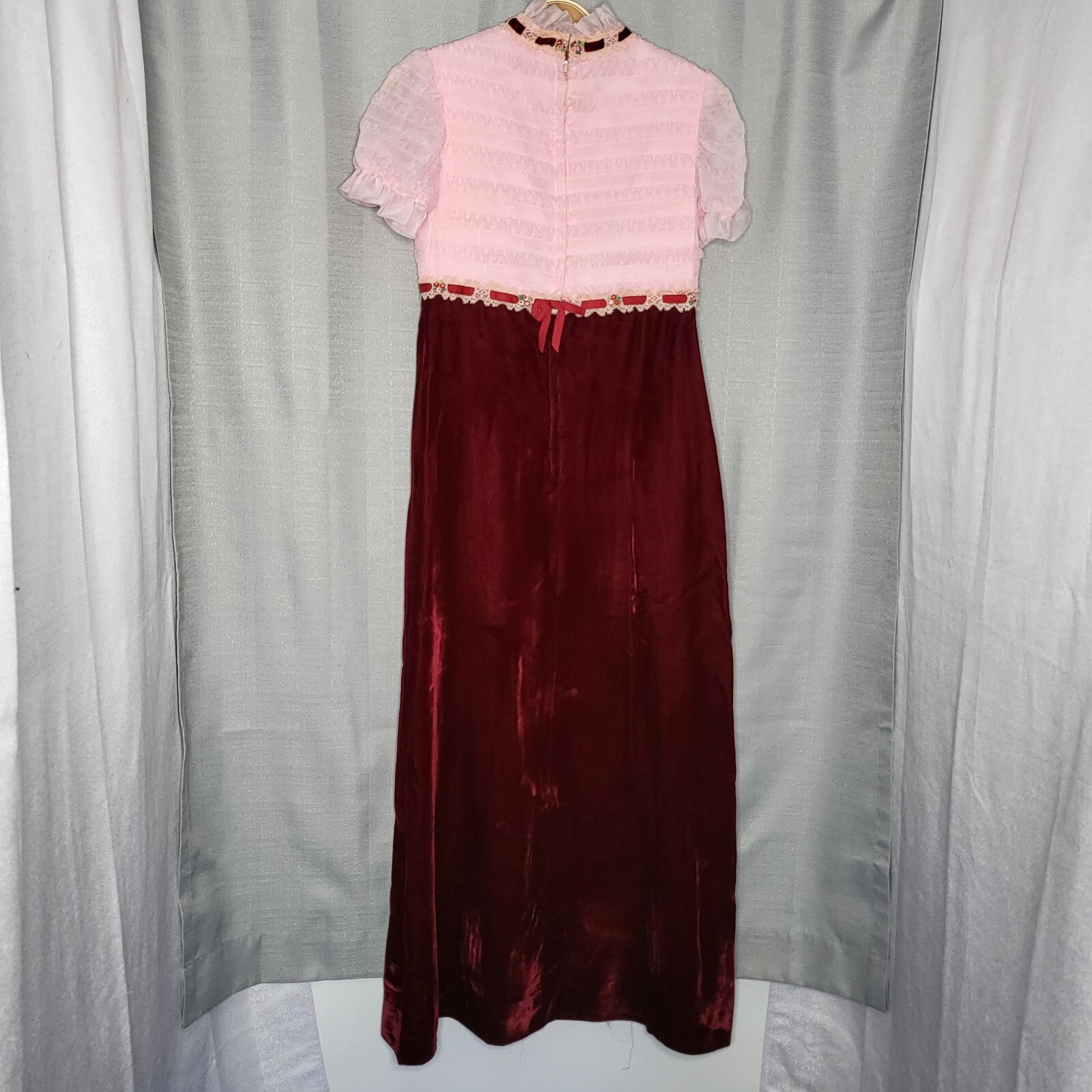 Vintage Hanmade Women Chest Size 34 Inches Multicolor Short Sleeve Dress