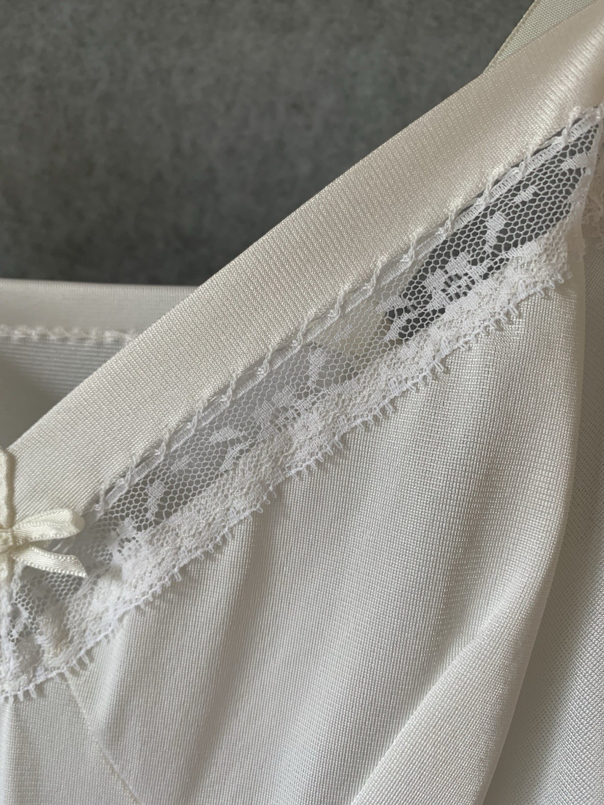 VTG LORRAINE Full Slip Dress Antron III Shaped Open Lace Cups White Tall 34