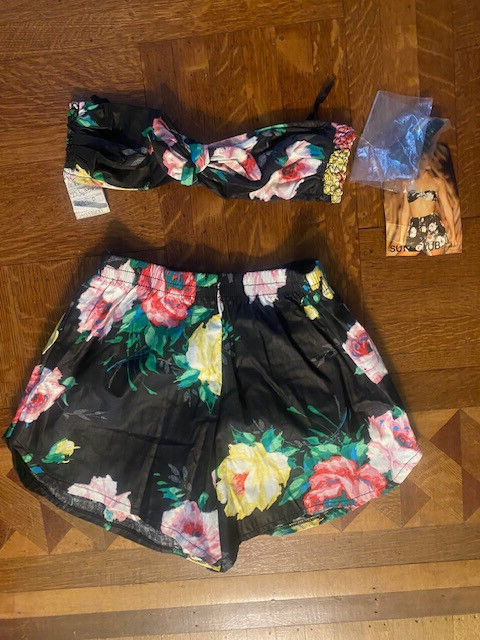 Vtg 1980’s Sun Club by Catalina 2 Piece Shorts Swim Suit