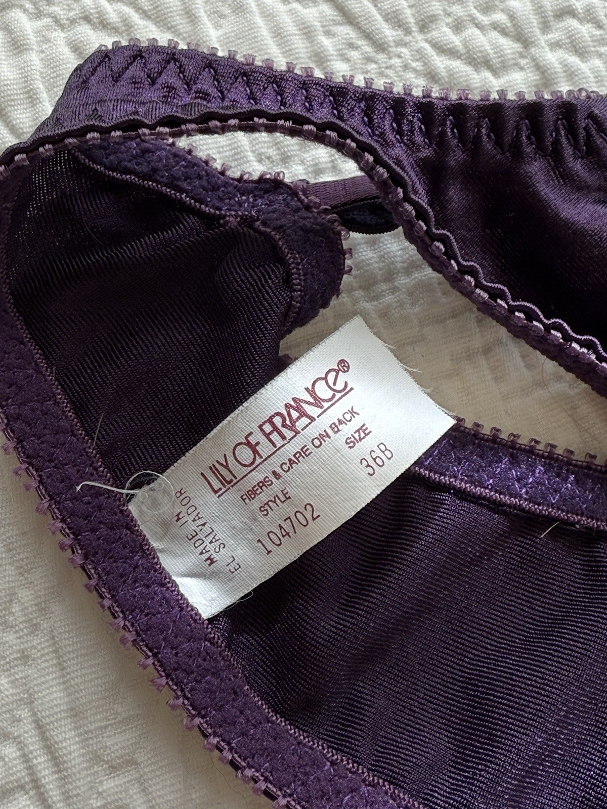 Vtg LILY OF FRANCE Bra 36B Satin Unlined Underwire Adjustable Straps 90s Purple