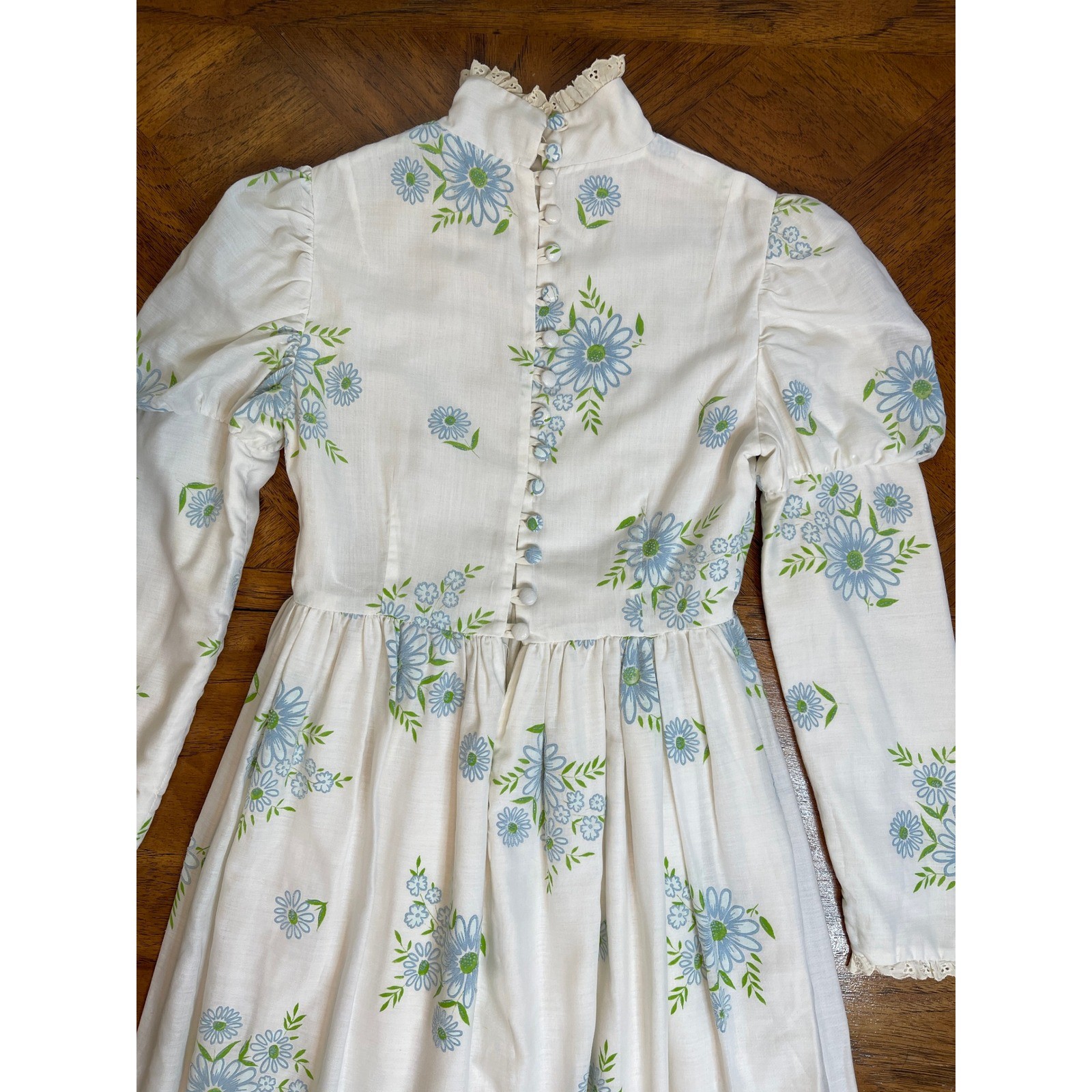 Vintage Prairie Dress White Blue Floral Puff Sleeve Lace Trim Maxi XS