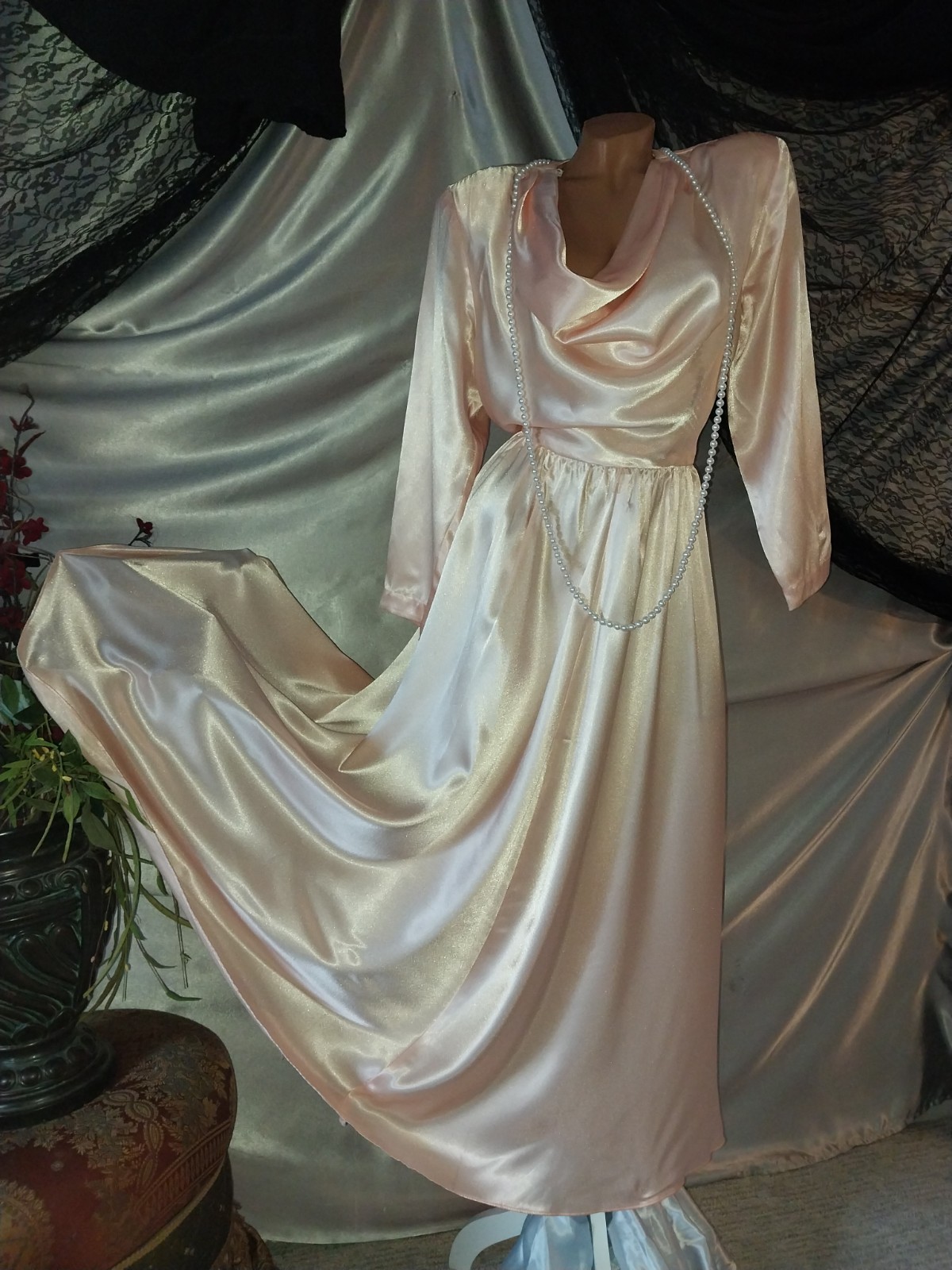 Vtg SATIN IMPORTED PEACH PINK COWL CASCADE 350″ GRAND SWEEP FLARE MAXI DRESS L42