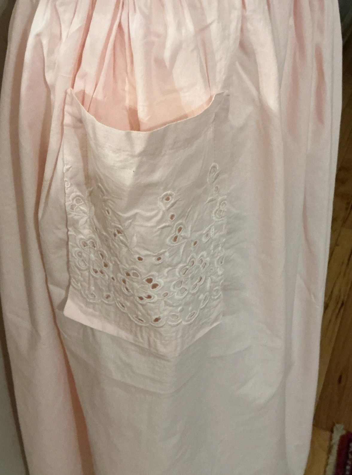 Vintage Pink Cotton Eyelet Big Pockets Skirt 28