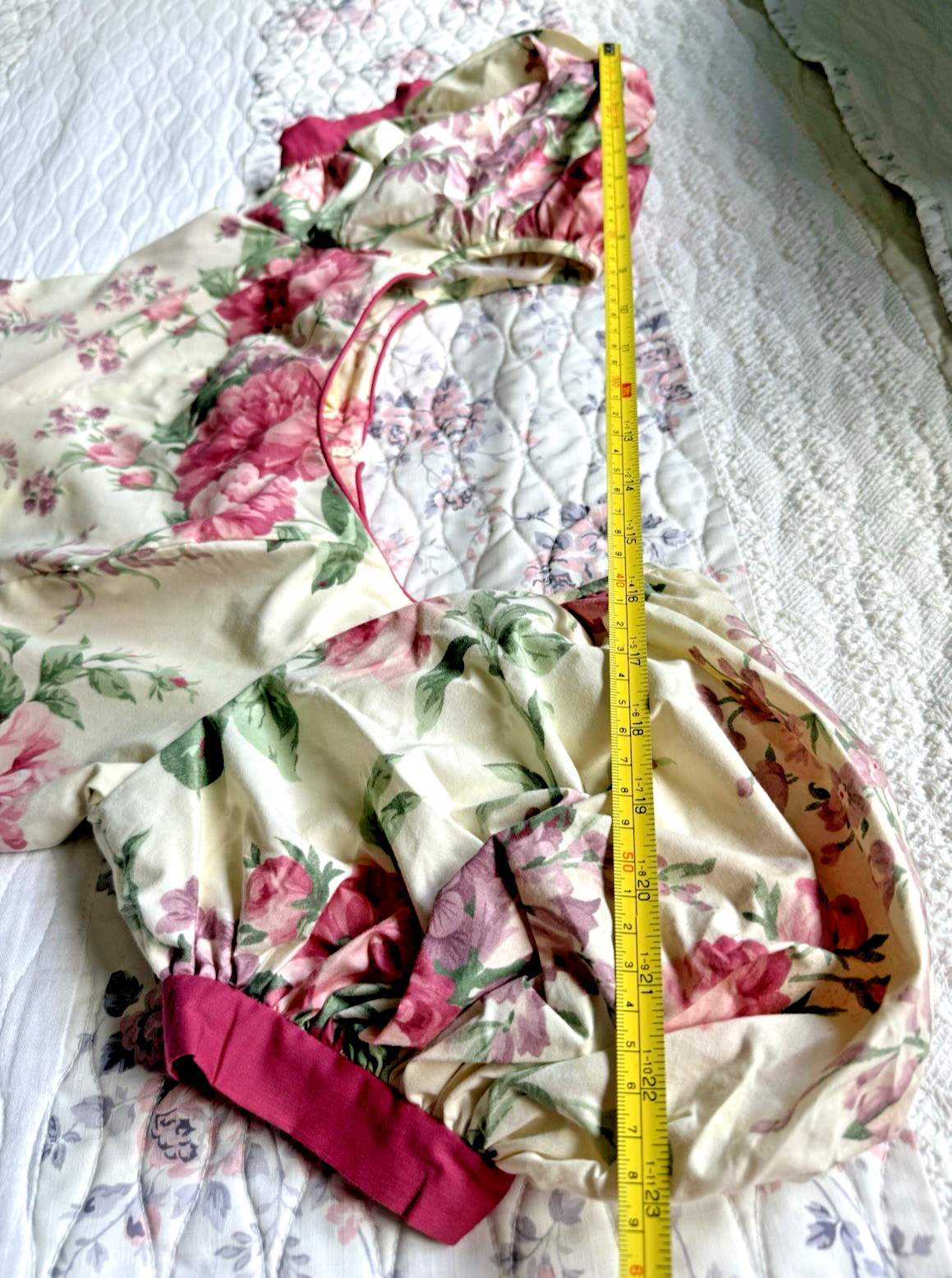VTG 80’s Hawaii Lola Jrs Women’s Floral Roses/Lilacs Ruffle Midi/ Tea Dress Sz 7