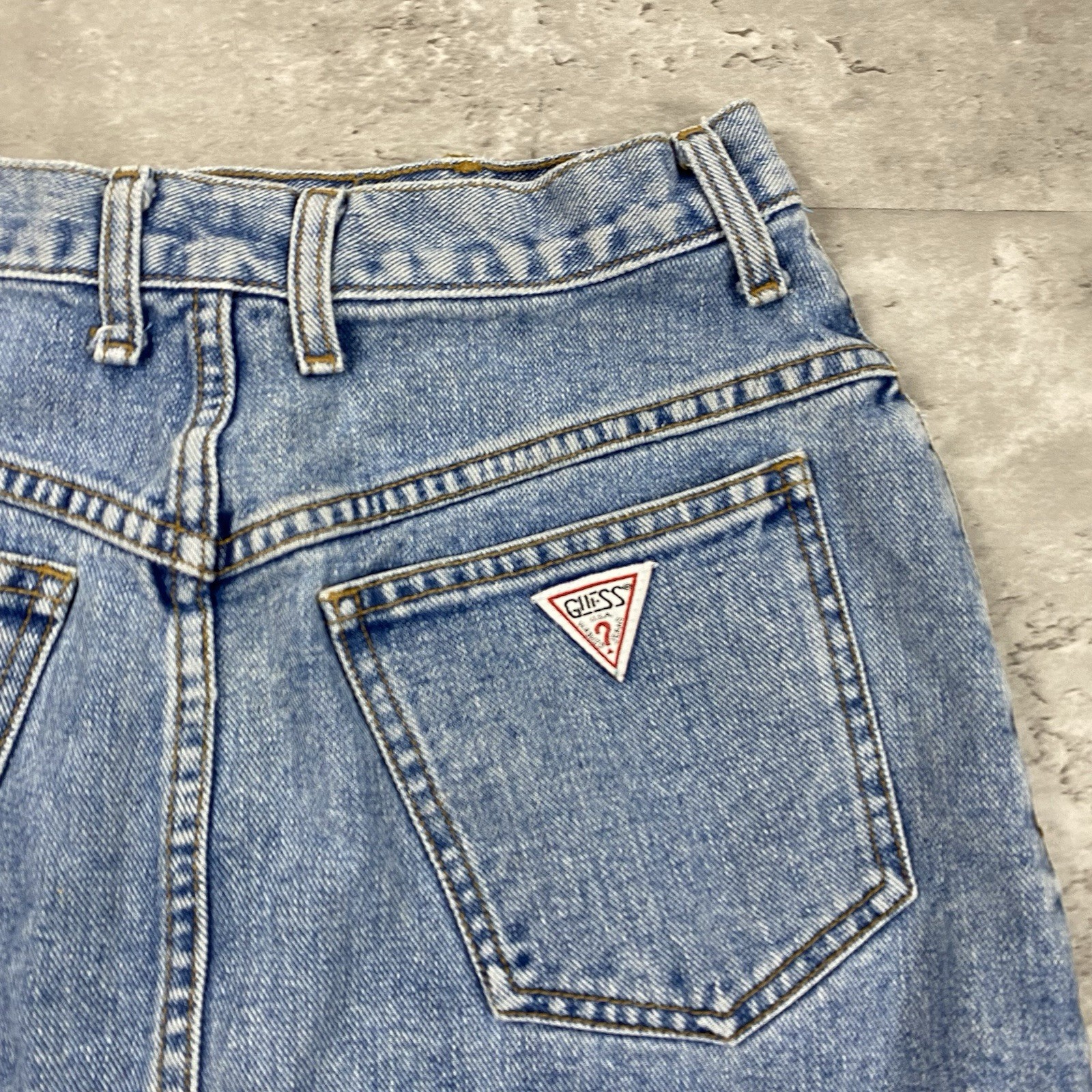 vintage 90s Guess Jeans denim skirt 31 26 style 10502