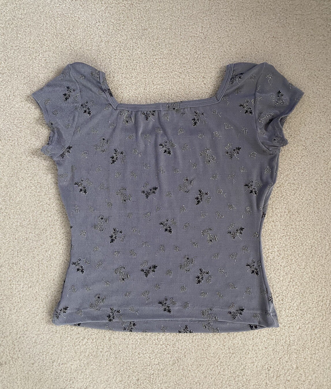 XOXO ~ Vintage 80’s 90’s ~ Gray Nylon Spandex Crop Top ~ Short Sleeves ~ Size M