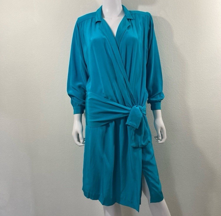 Vintage 1980’s Liz Claiborne Turquoise Blue Knee Length Dress, Size 8