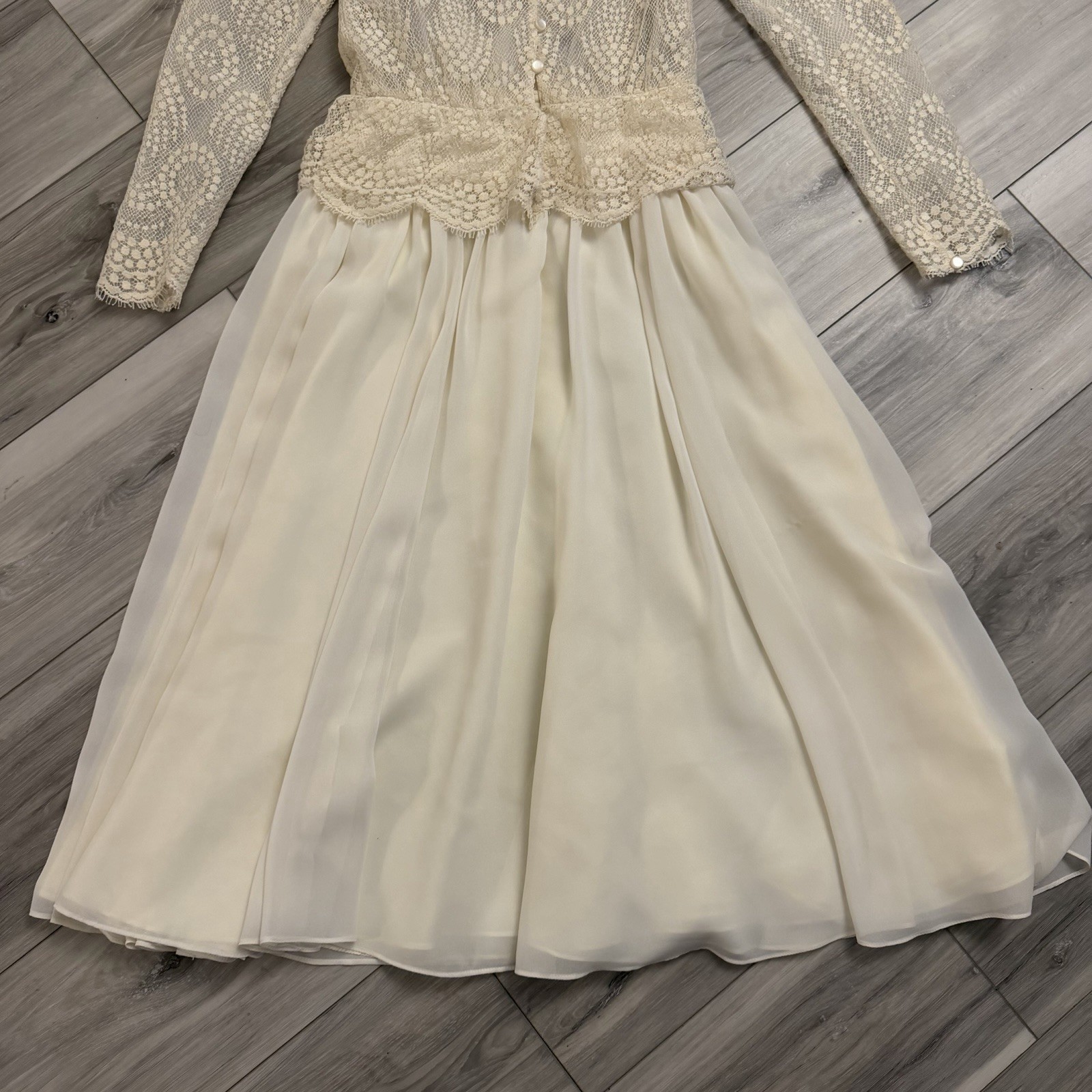VTG Albert Nipon Boutique Dress Lace Bodice Midi Size 4 USA Union Made Cream